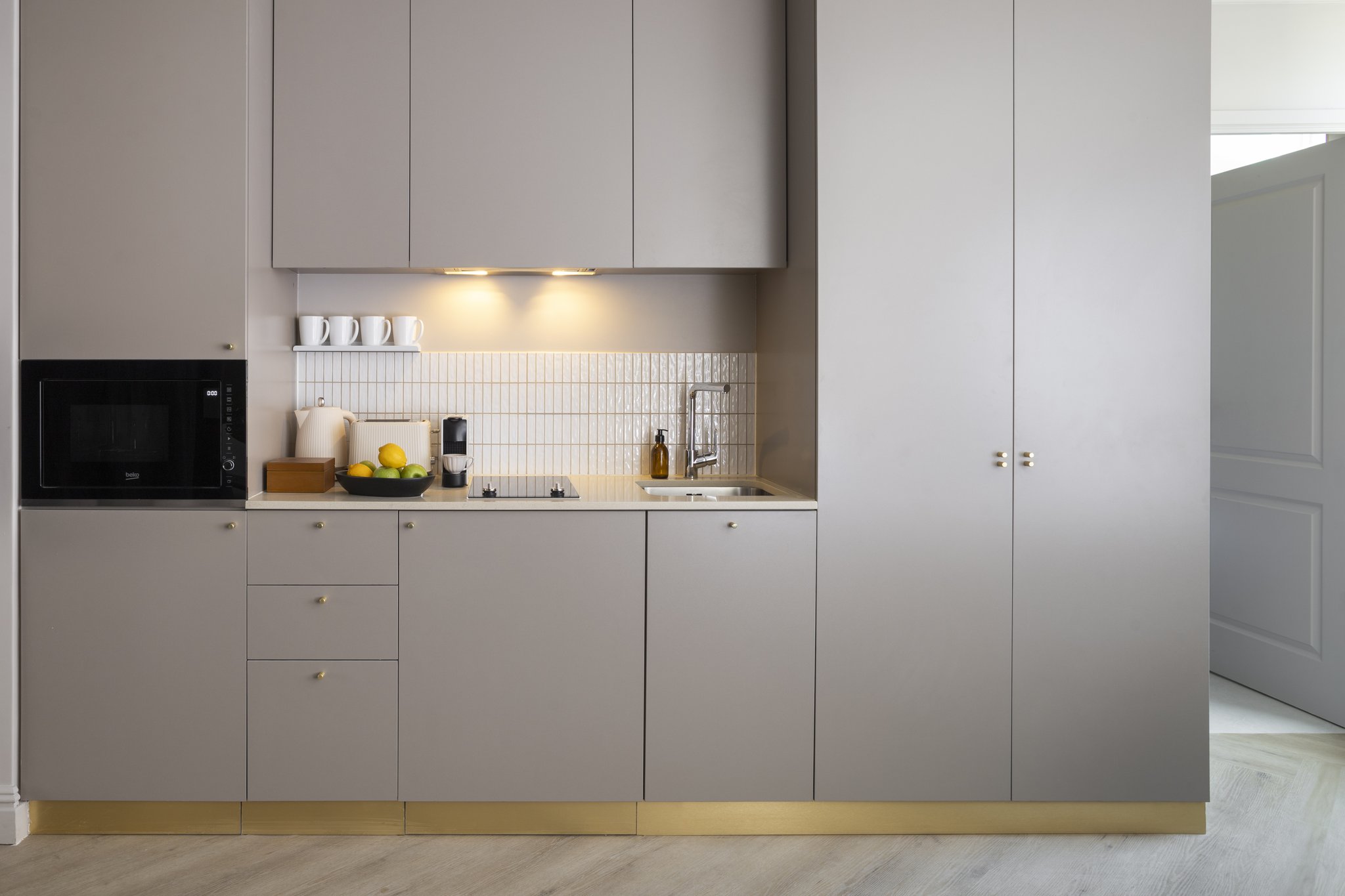 toaNqkgqIUq9XOoH7RsjyQ_Superior_Studio.(16)_S