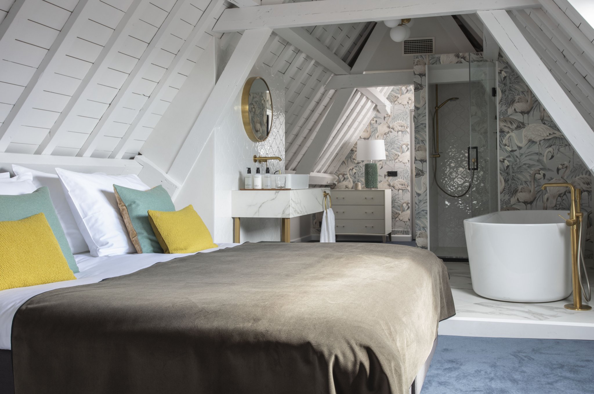 b2STXeMDU27W6kMJ8Mbzw_Suite_2_S