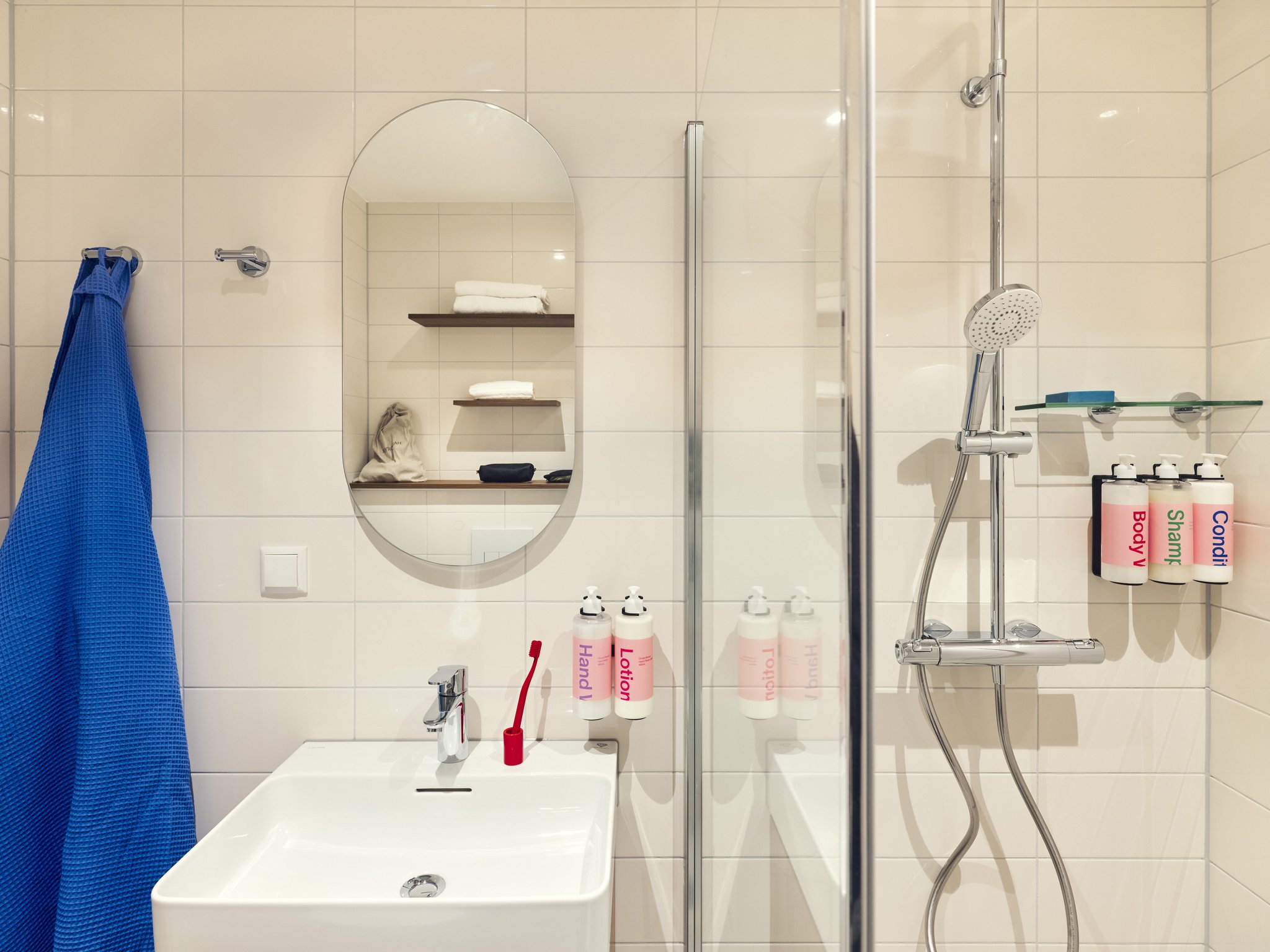 DhMx9r5An0CJVyte34Lg_One_Bedroom_Appartment-3_S