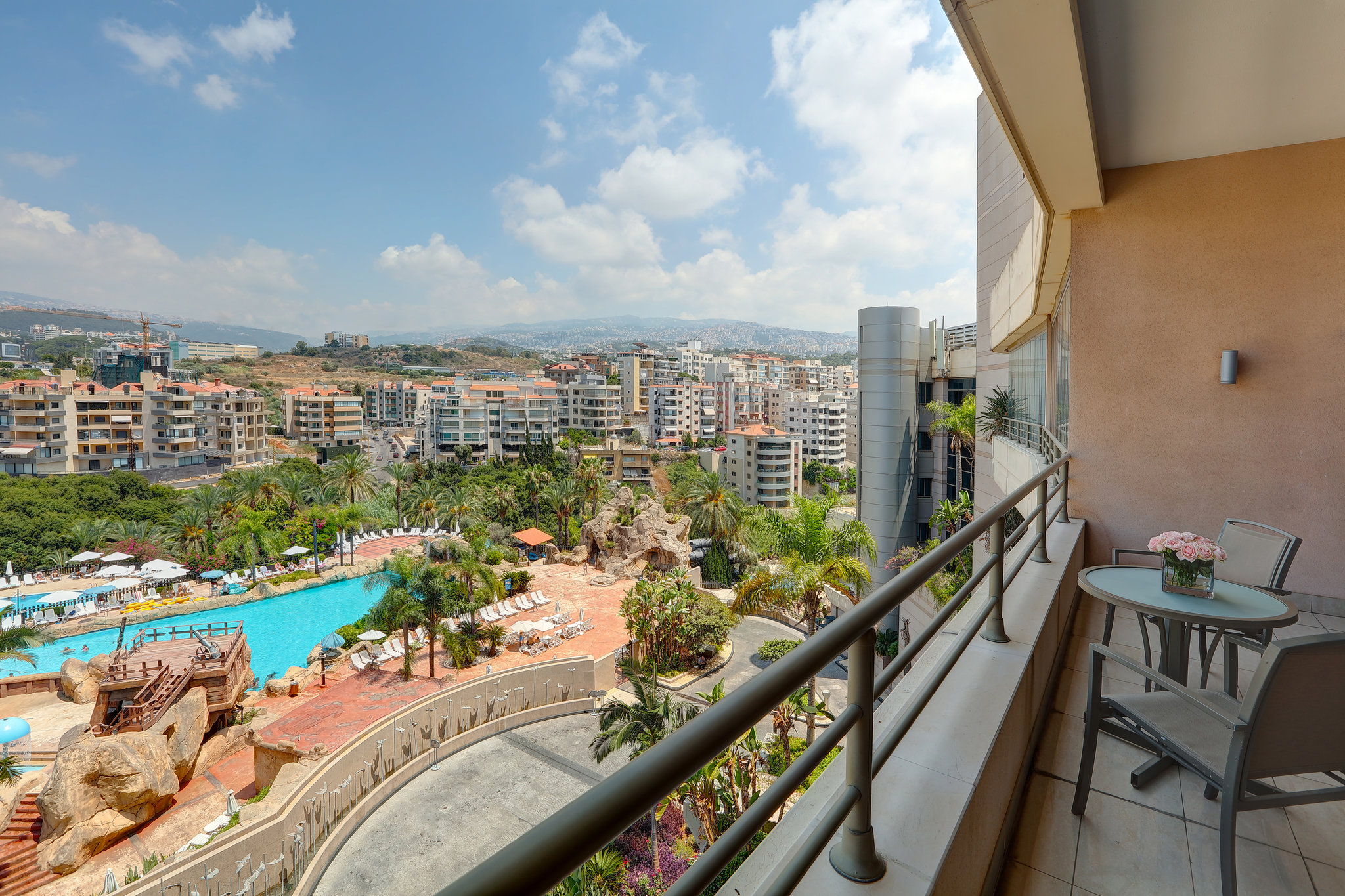 Royal_Junior_Suite-RST-view_1_S