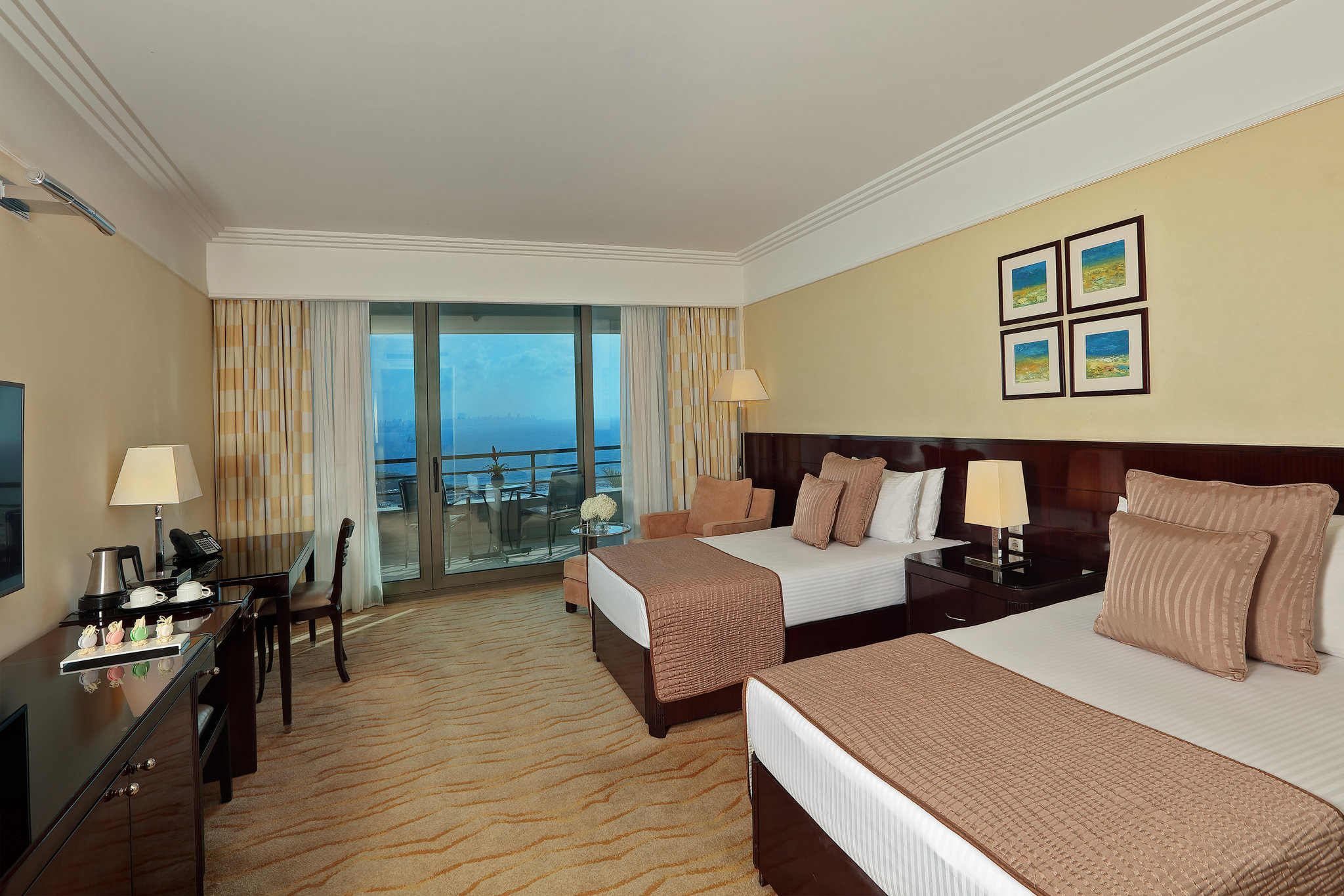 Deluxe_2_Twin_Beds-A2T-room_S