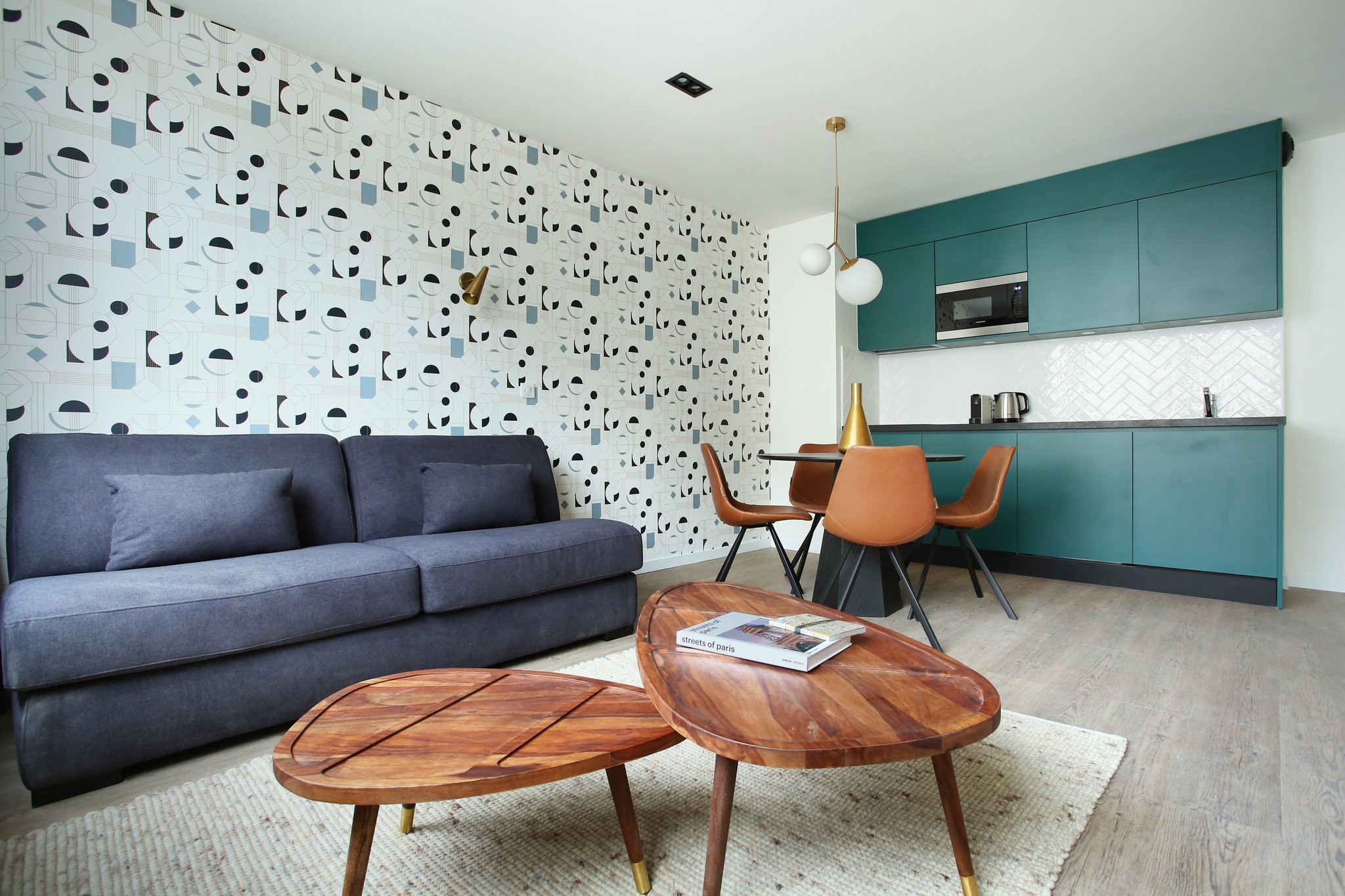 1tek2mU2Bb8OLwYlMhw_One-Bedroom_Apartment_Esse_Four_Perso_S