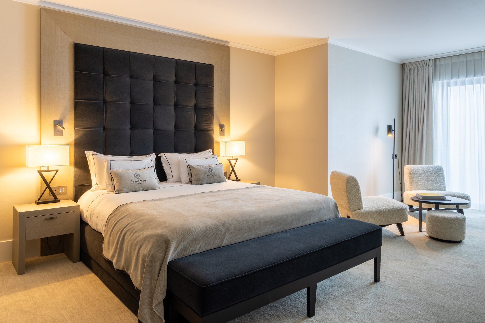 lz8QMNWy9UmGjVbTw4kiFA_Presidential_Suite-03_S