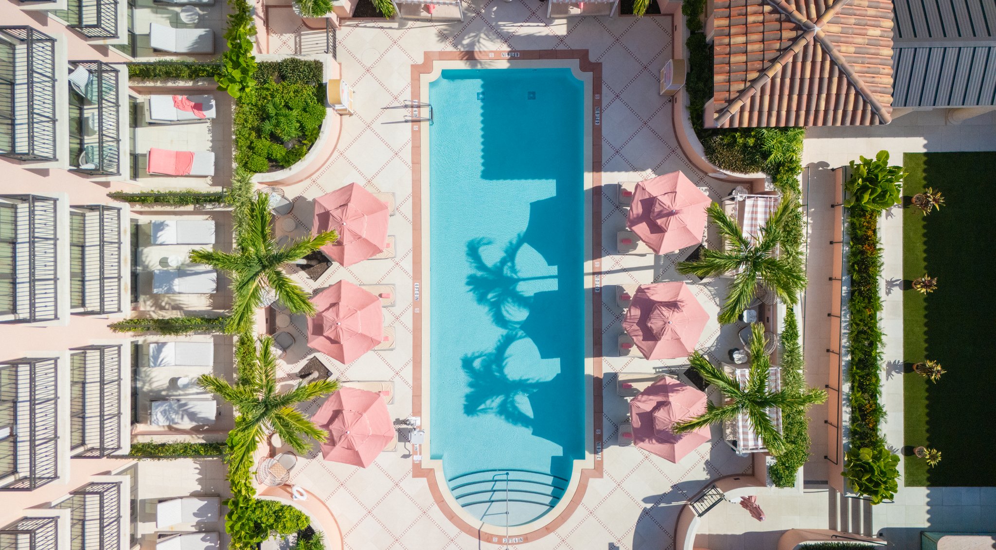 PH_Pool_Drone_Shot_S