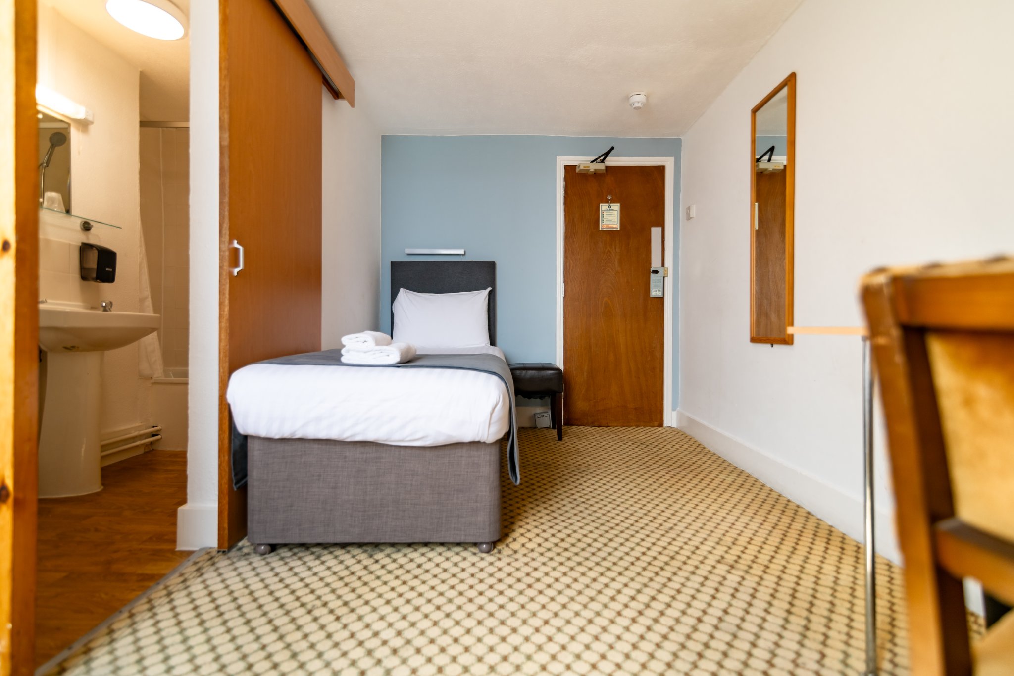 Single_Room_City_view-04_S