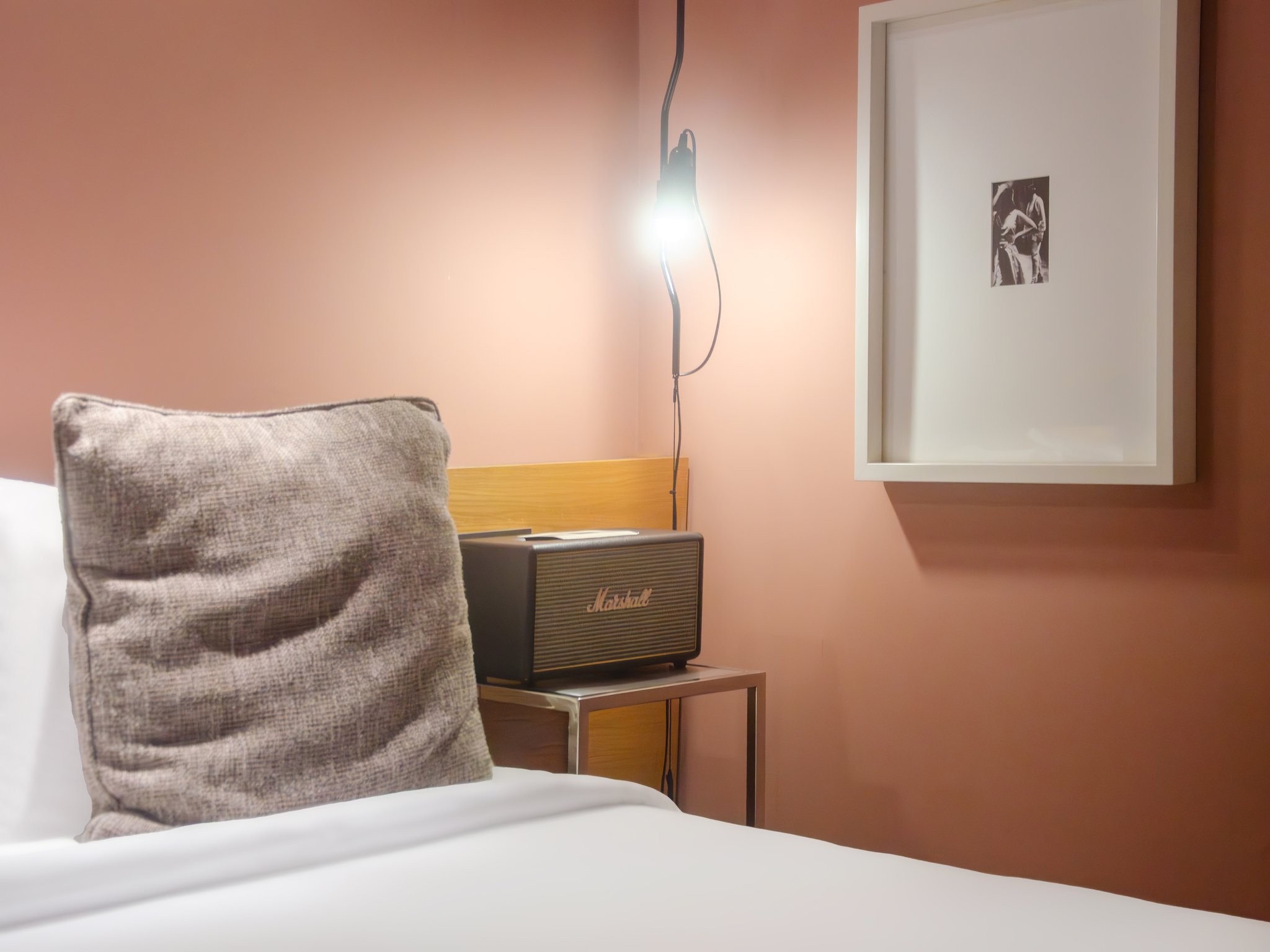 Small_Room_Interior_View_(10)_S