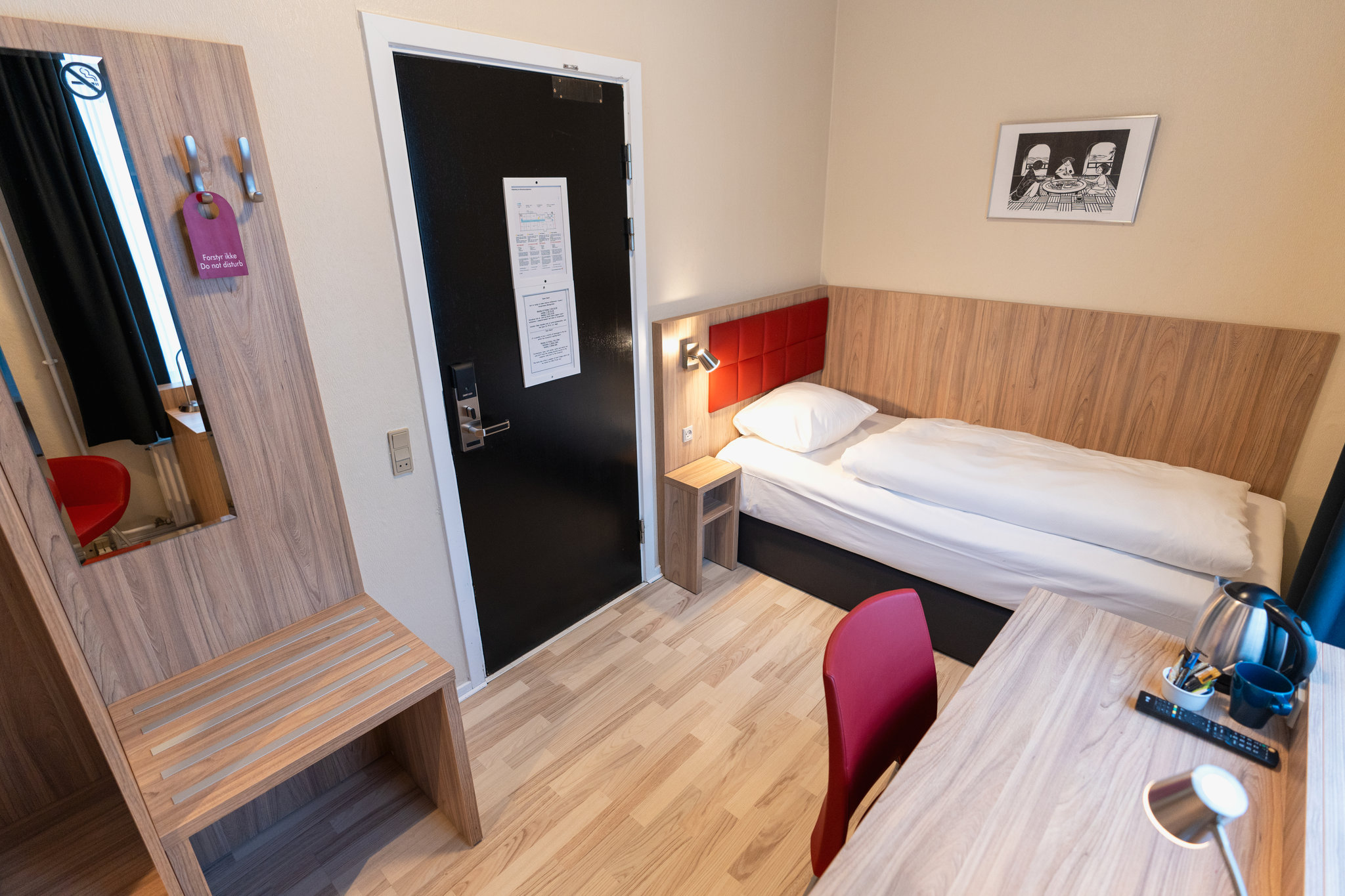 standard-sinlge-room-prinsen-hotel-first-partner-aalborg-_S