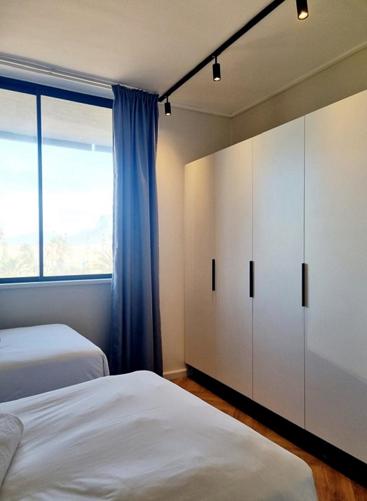 On_park_two_bedrooms-41_S