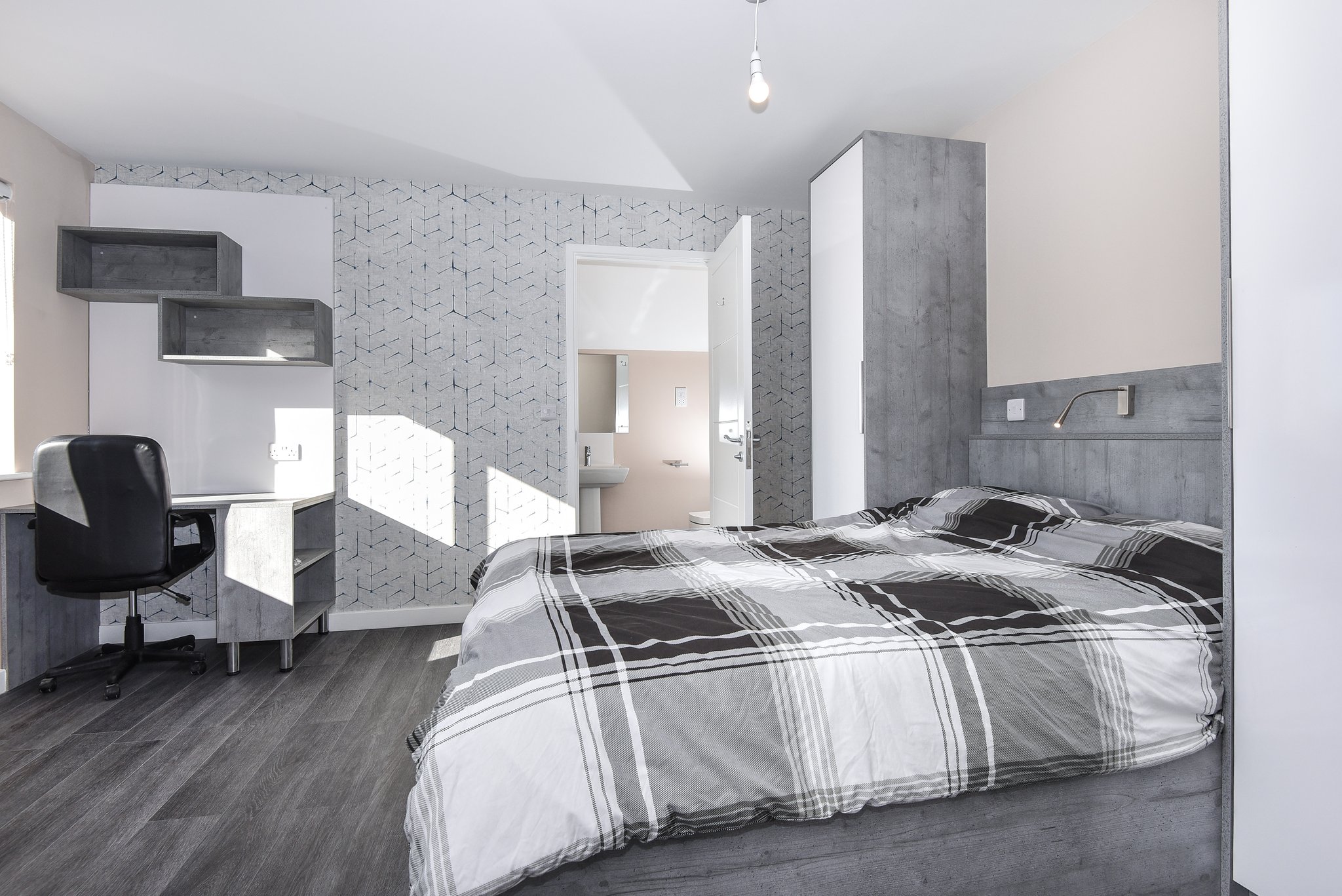 Three_Bed_Apartment4_S