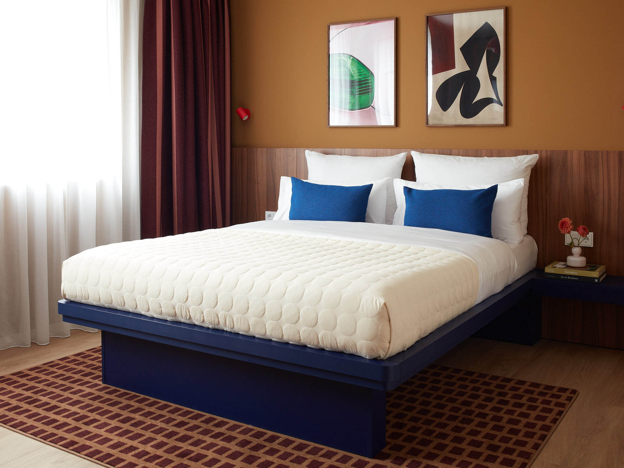 Accessible_Large_Studio_with_Kitchenette_S