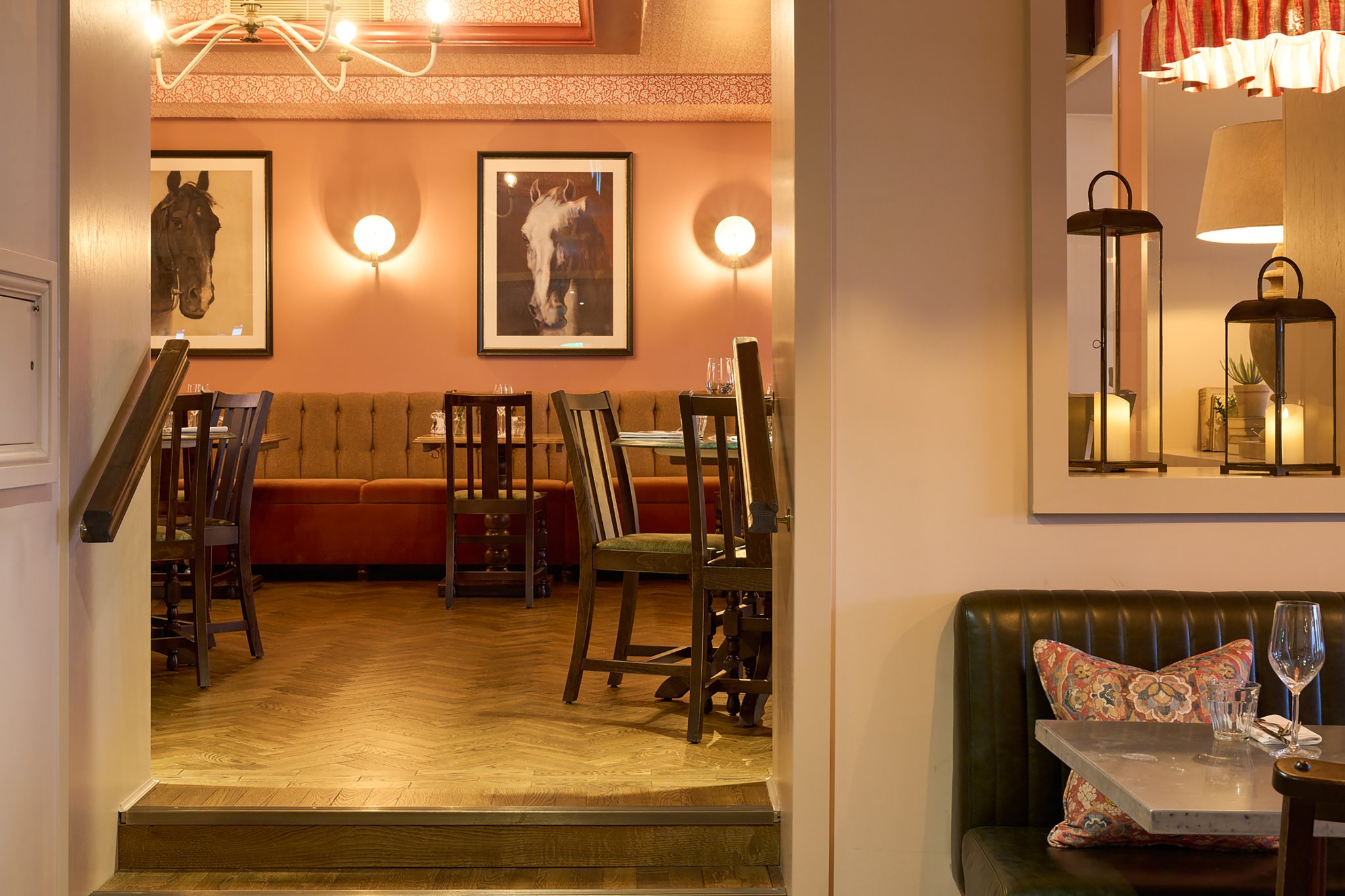 Bar_and_Restaurant14_S