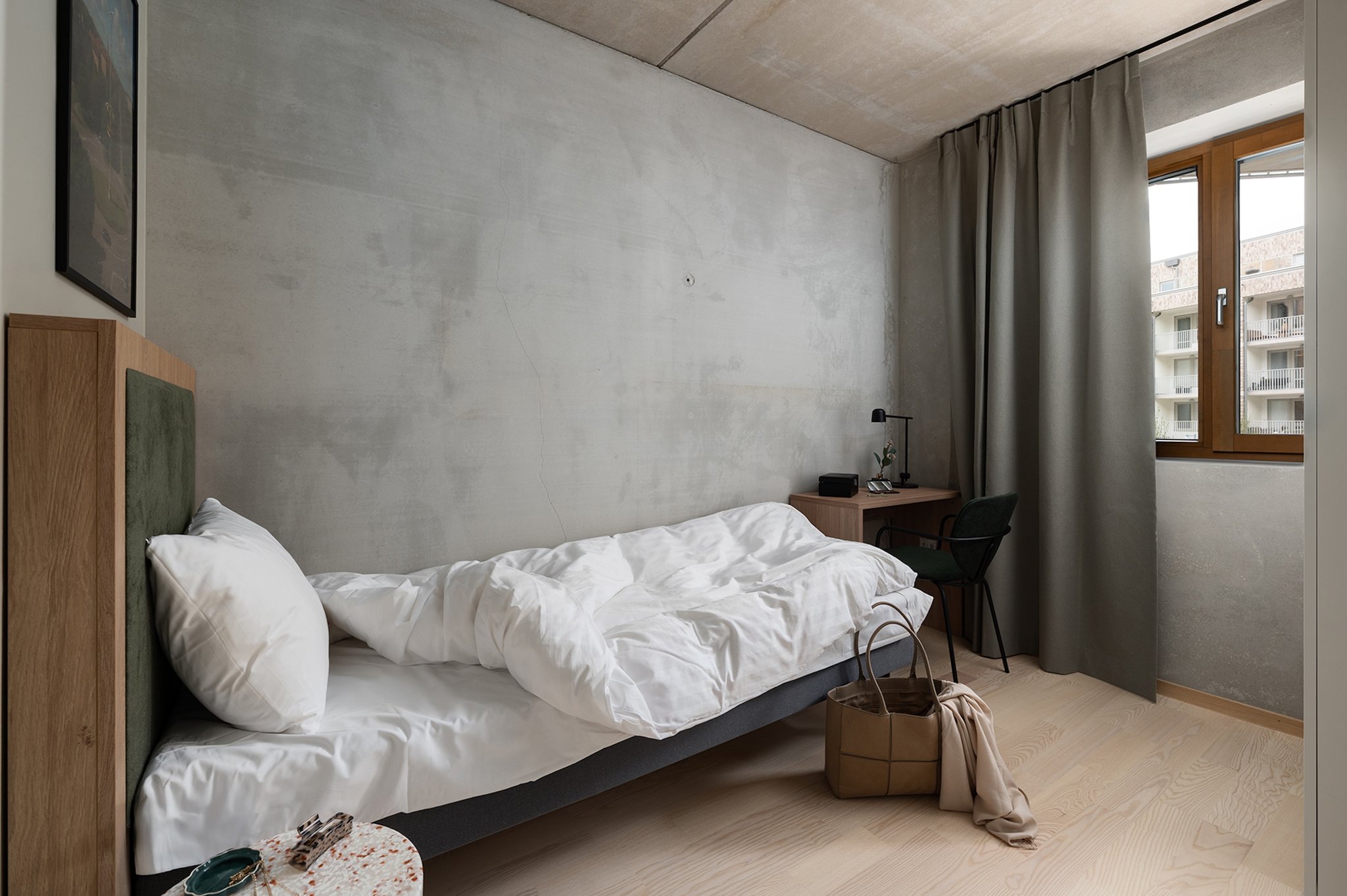 Four_Bedroom_Apartment-05_S