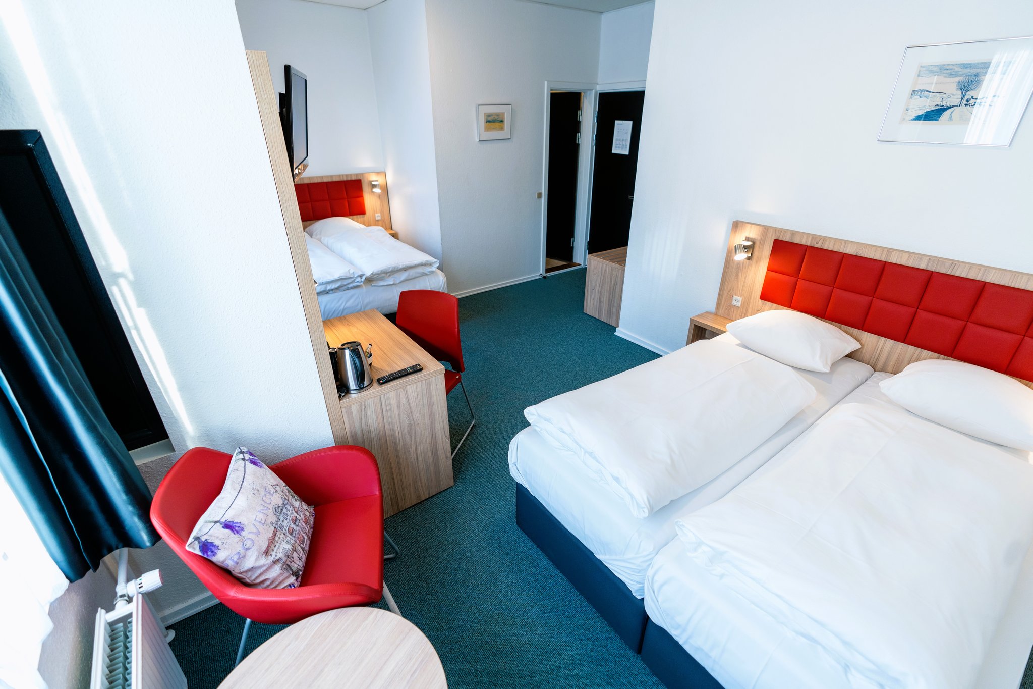 family-room-prinsen-hotel-first-partner-aalborg-A7406884__S
