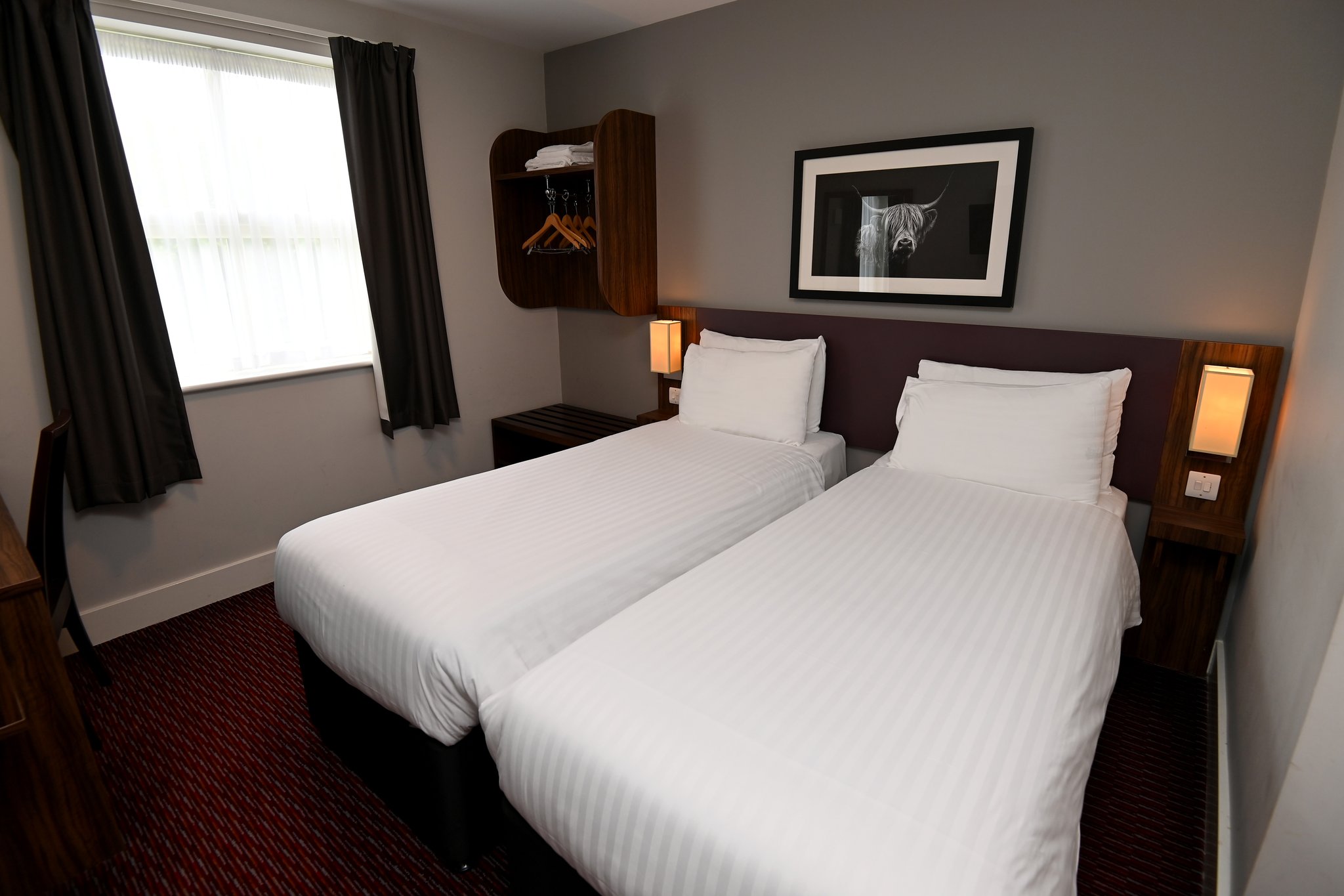 2QXTmnfznkSgo7A1wkZHhA_Twin_or_Double3_S