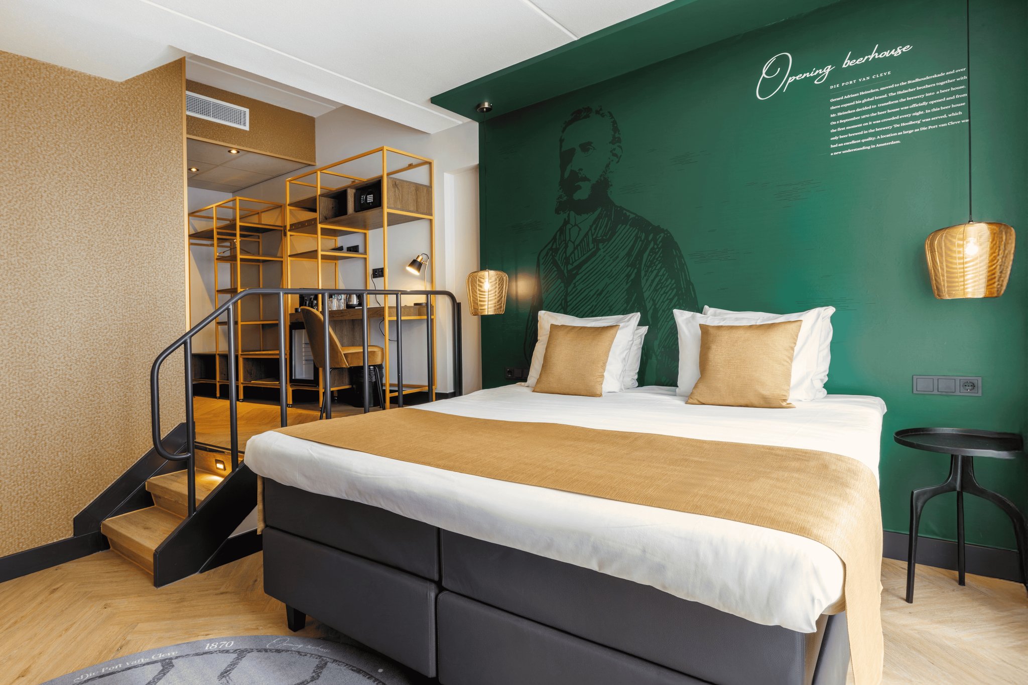 Superior_Queen_1-min_S