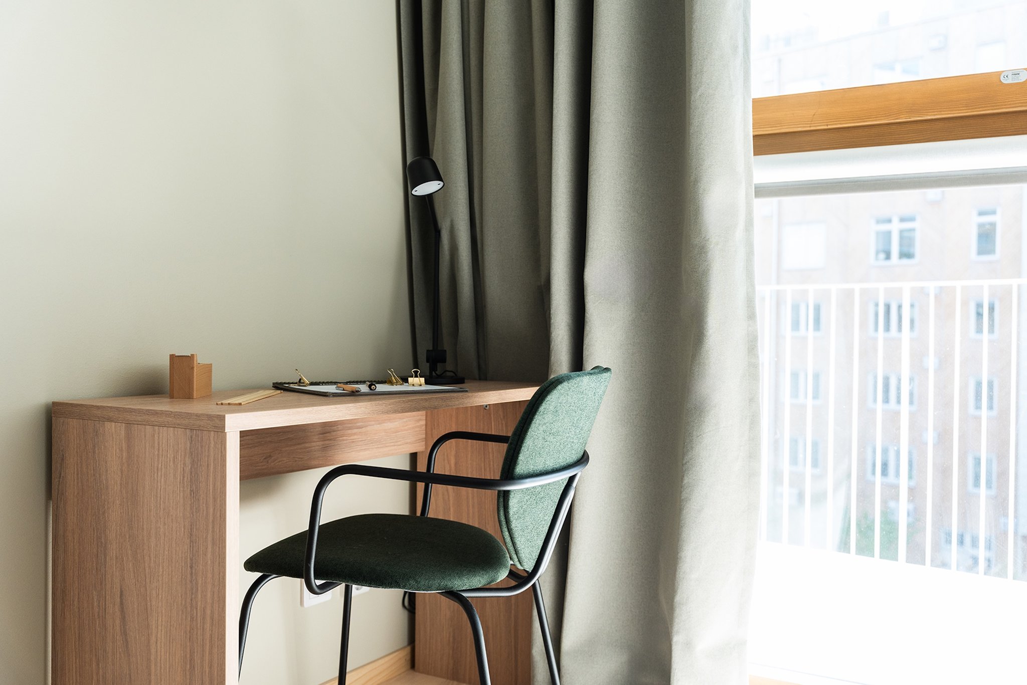 Two__Bedroom_Apartment-11_S