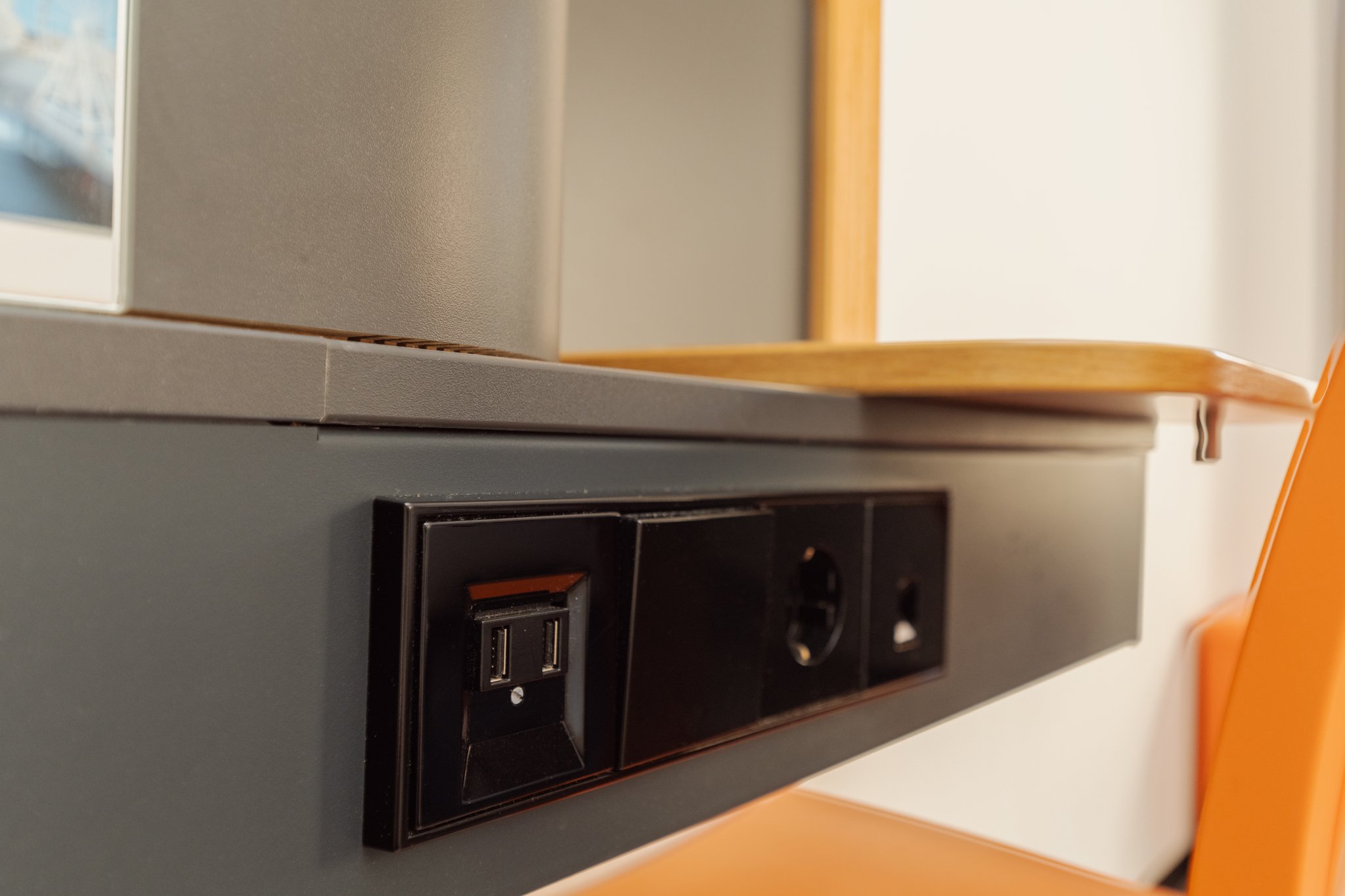 In_Room_Amenities3_S