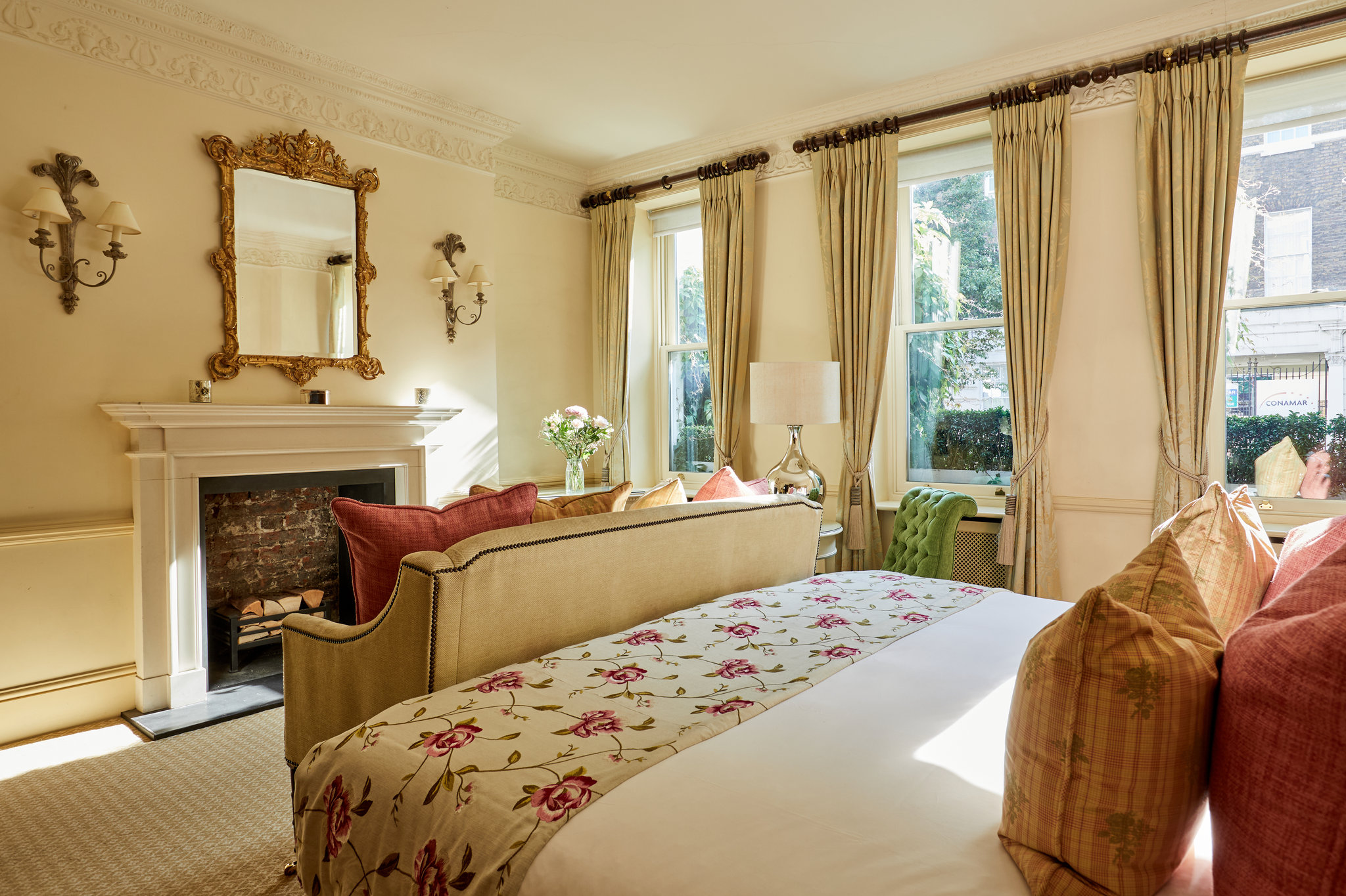 Centennial_Suite-02_S