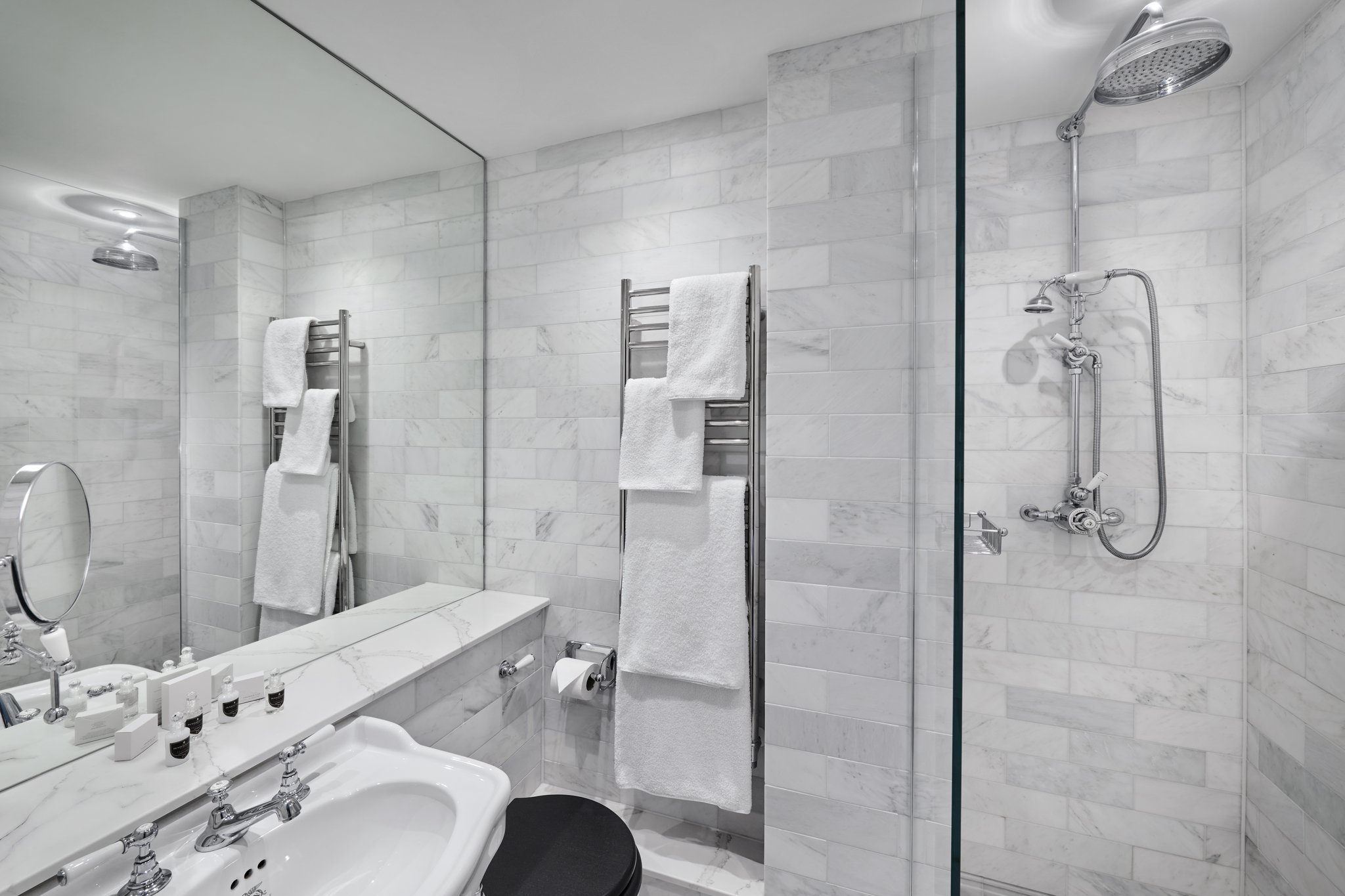 Superior_Garden_View_Bathroom3_S