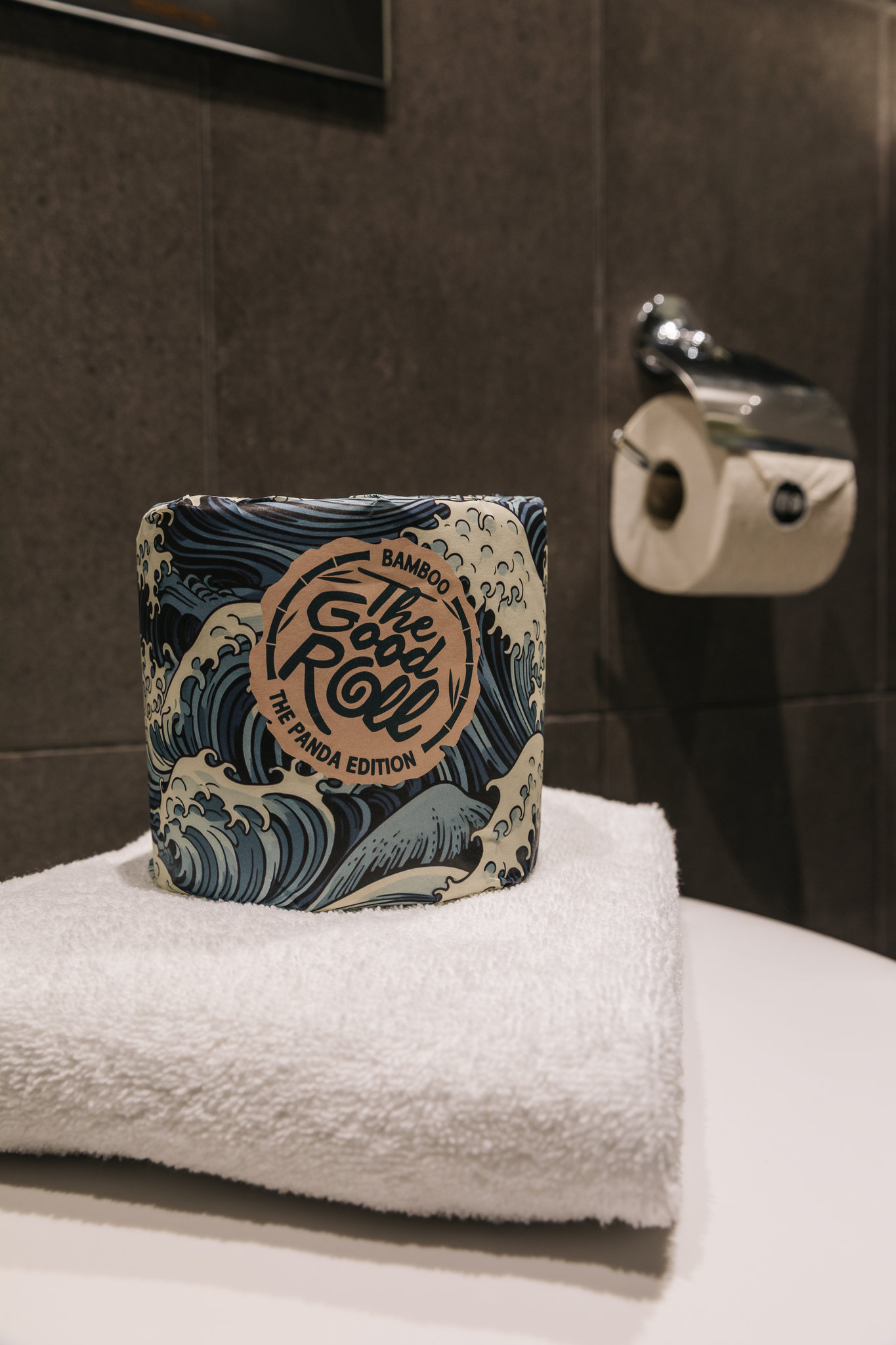 IvGABqCDtEuqngUhHRUPKw_BathroomAmenities_-_The_Good_Roll_S