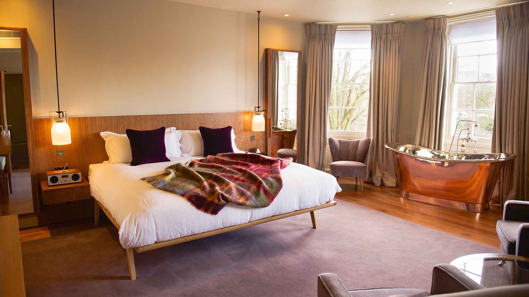 Best_River_Room_-_Baudelaire_S