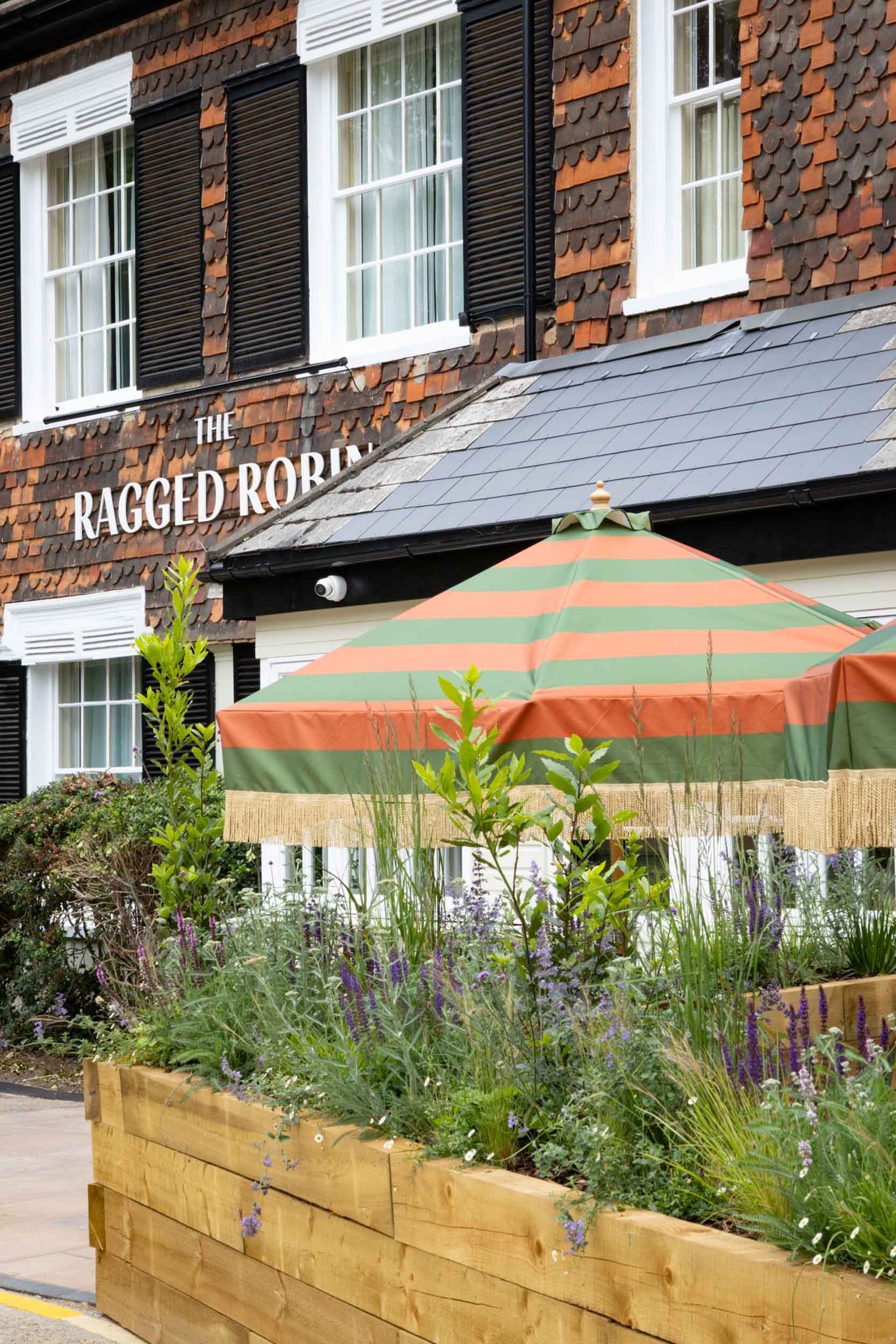 the-ragged-robin-godalming-exterior-084_S