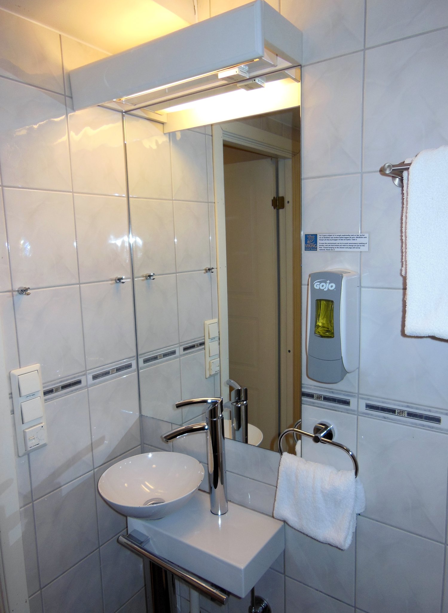 22934_bathroom-family-room-first-hotel-viking-tromso-1_S