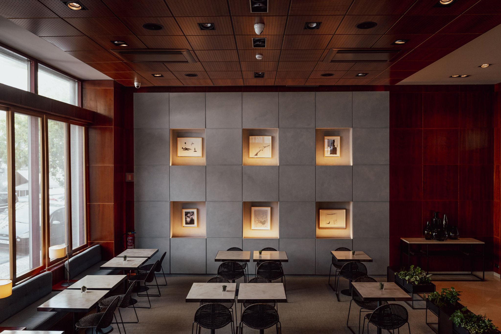 QB0fWlv1U0G43jNTgc6z1A_Lounge_9_S