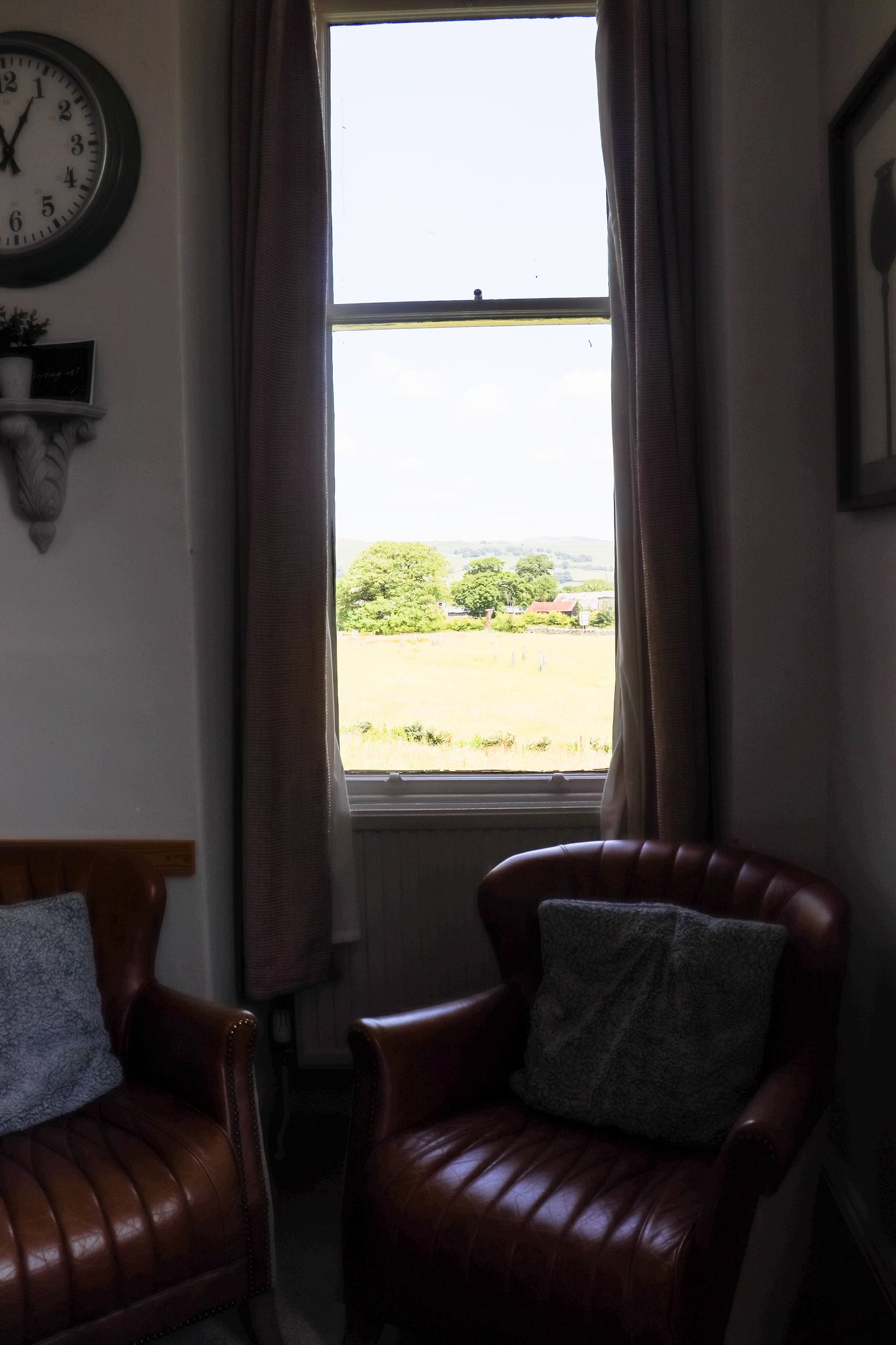 yWMDGRUkNkCswCBjCocLA_Room_9_Family_Room-07_S