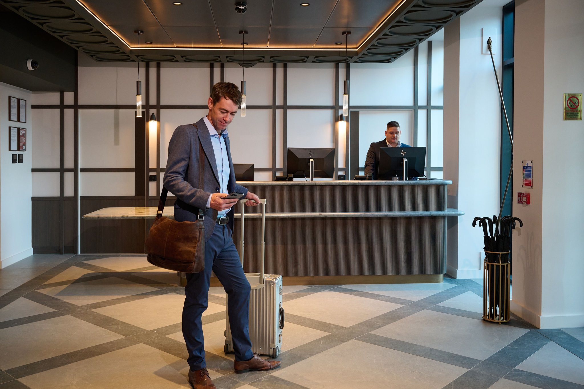 Martin_Checking_In_00012_S