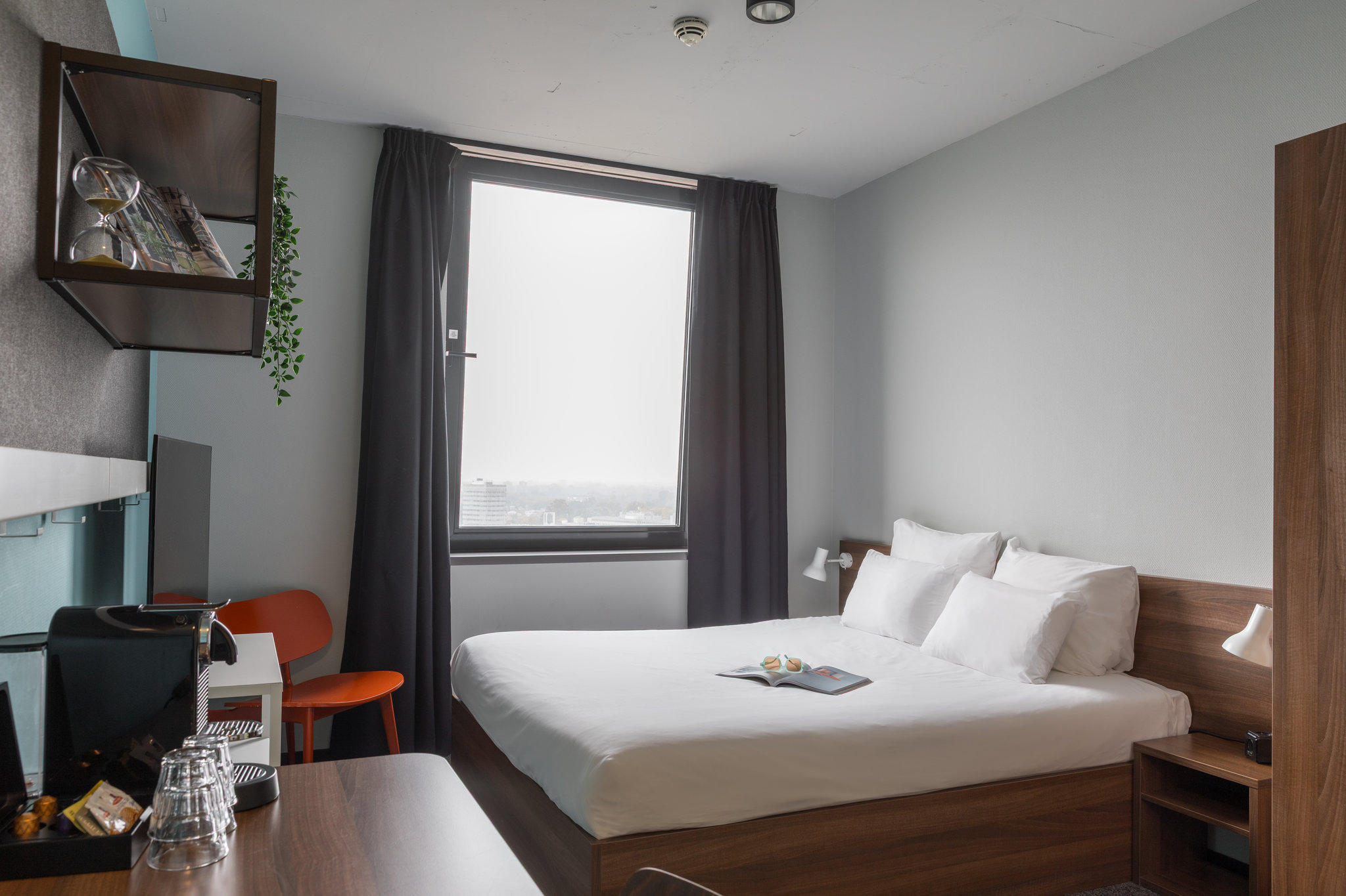 umTeta2Yt0mQCY54cqFG3g_Standard_Queen_S