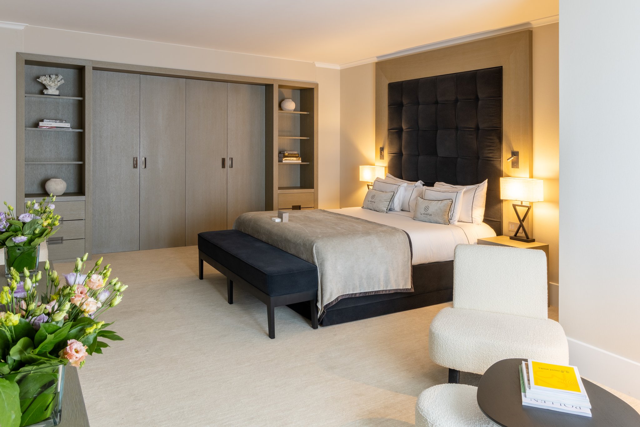 DPPBFddcwEyiYHrvuIgodQ_Presidential_Suite-01_S