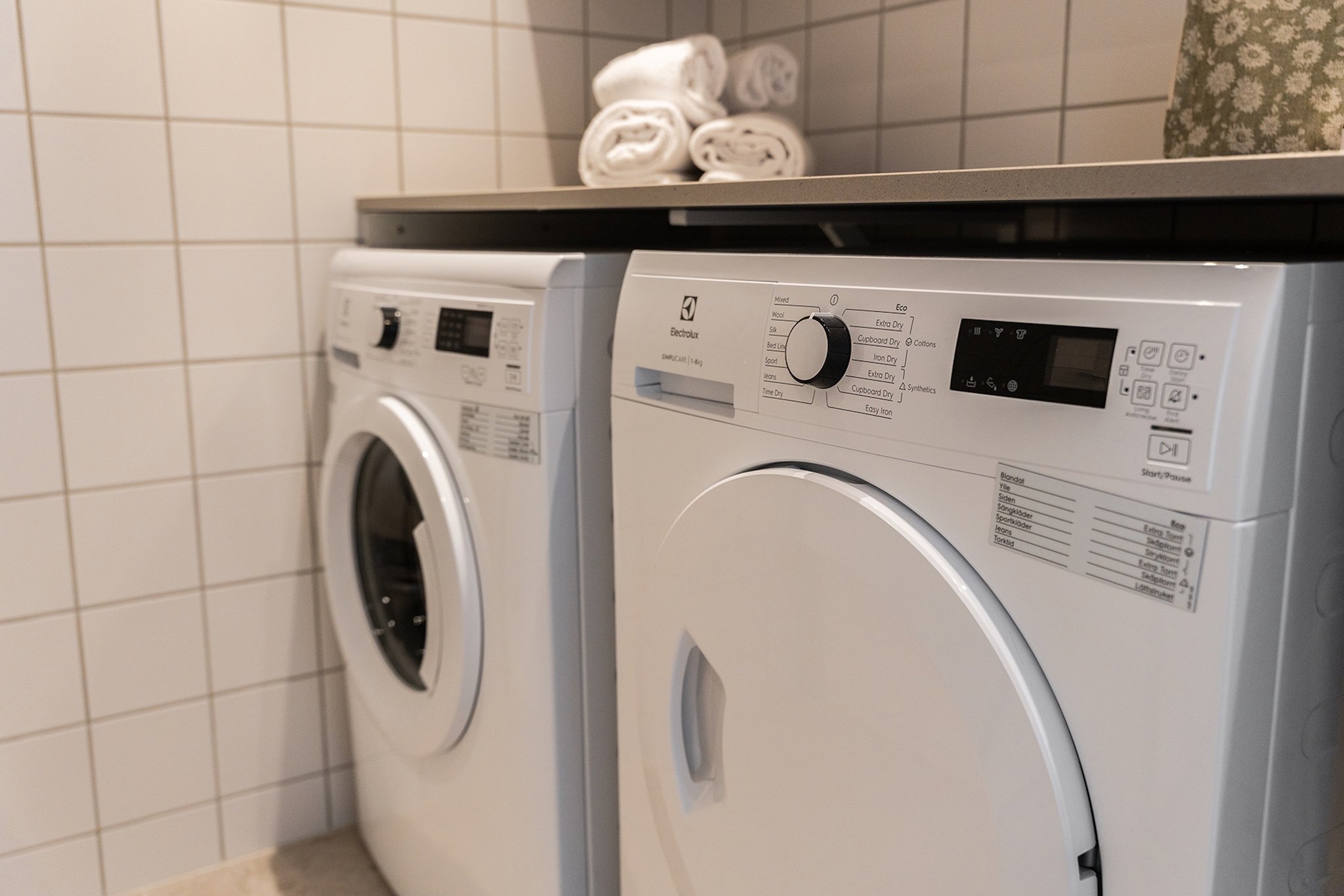 Two__Bedroom_Apartment-06_S