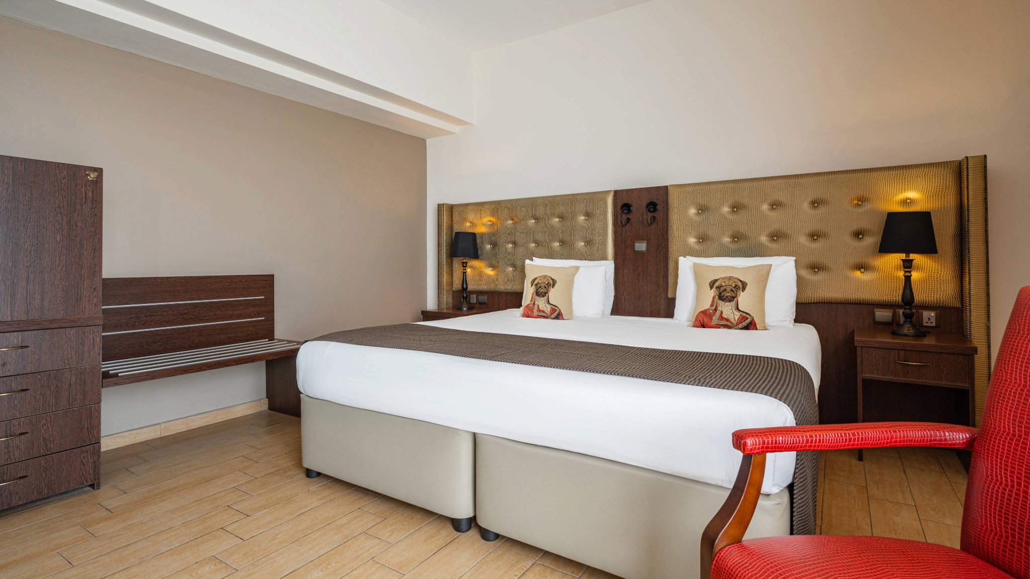 AX_The_Victoria_Hotel_-_Classic_Room_(6)_S