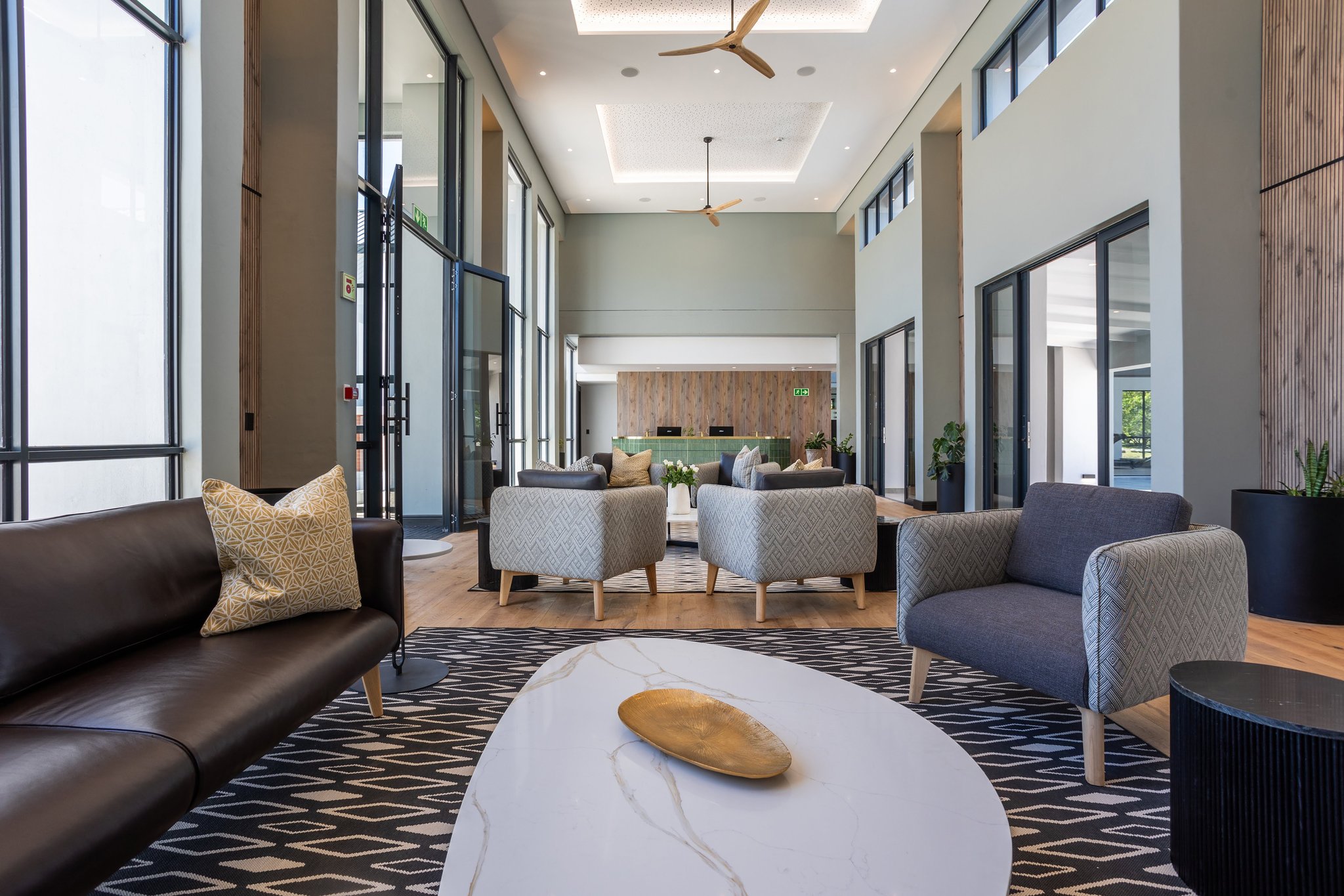 Hotel_Reception_lobby_(8)_S