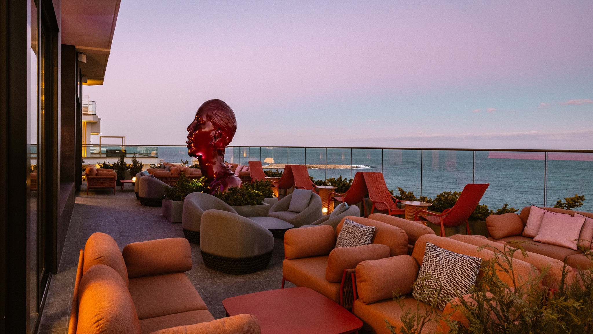 AX_ODYCY_-_Dining_-_Medusa_Bar_and_Lounge_(5)_S