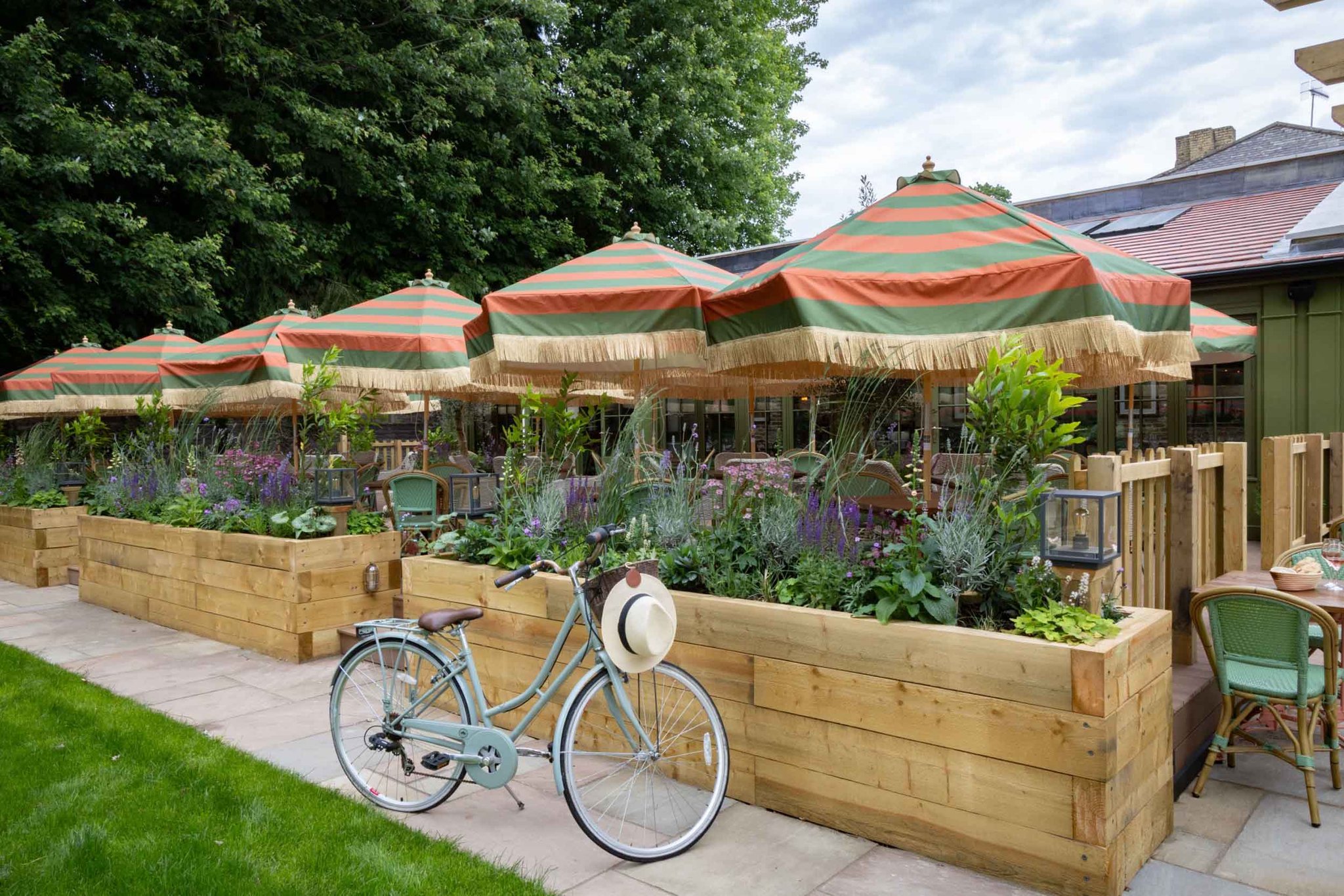 the-ragged-robin-godalming-exterior-011_S