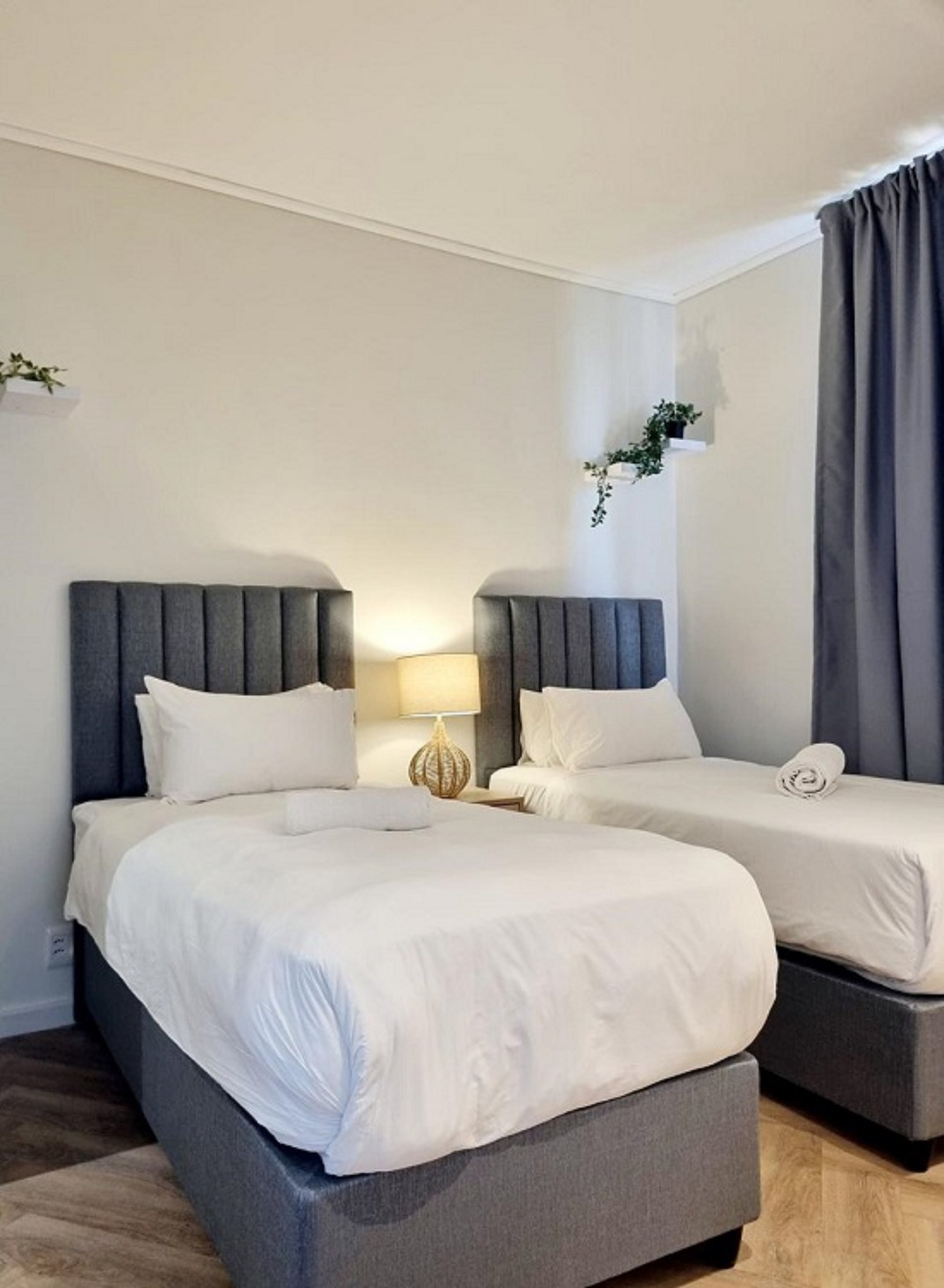 On_park_two_bedrooms-28_S