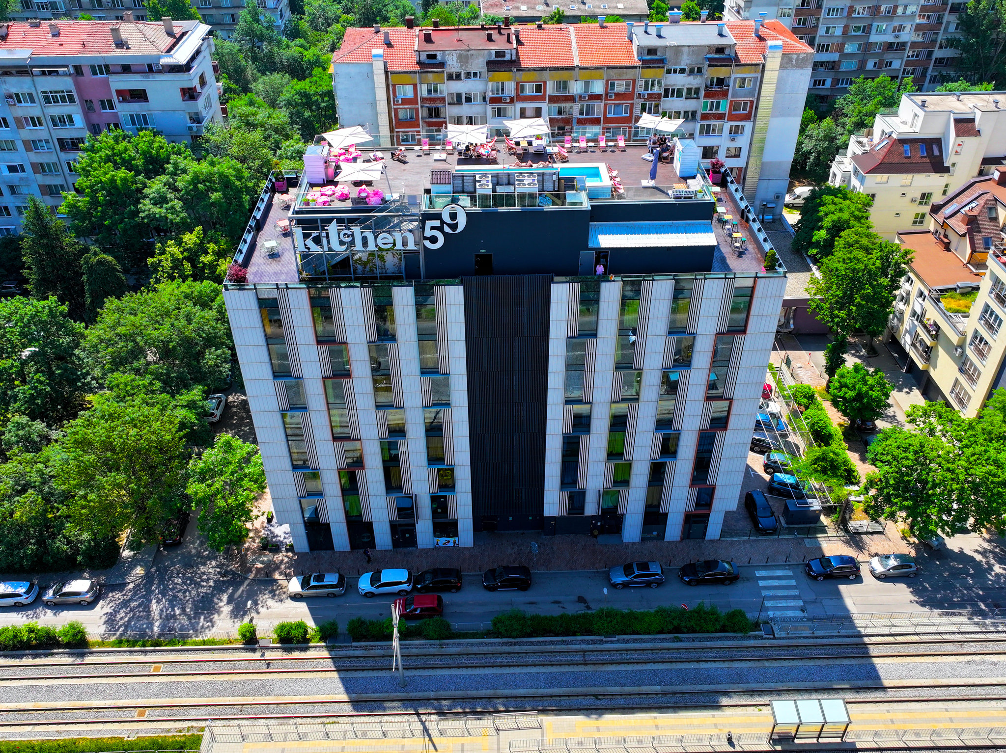 3GkOQeIs0emez6O4wo3Jw_Exterior_S