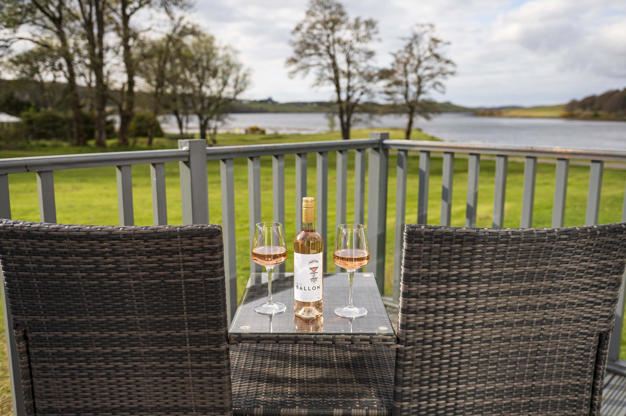 Terrace_with_Drinks_S