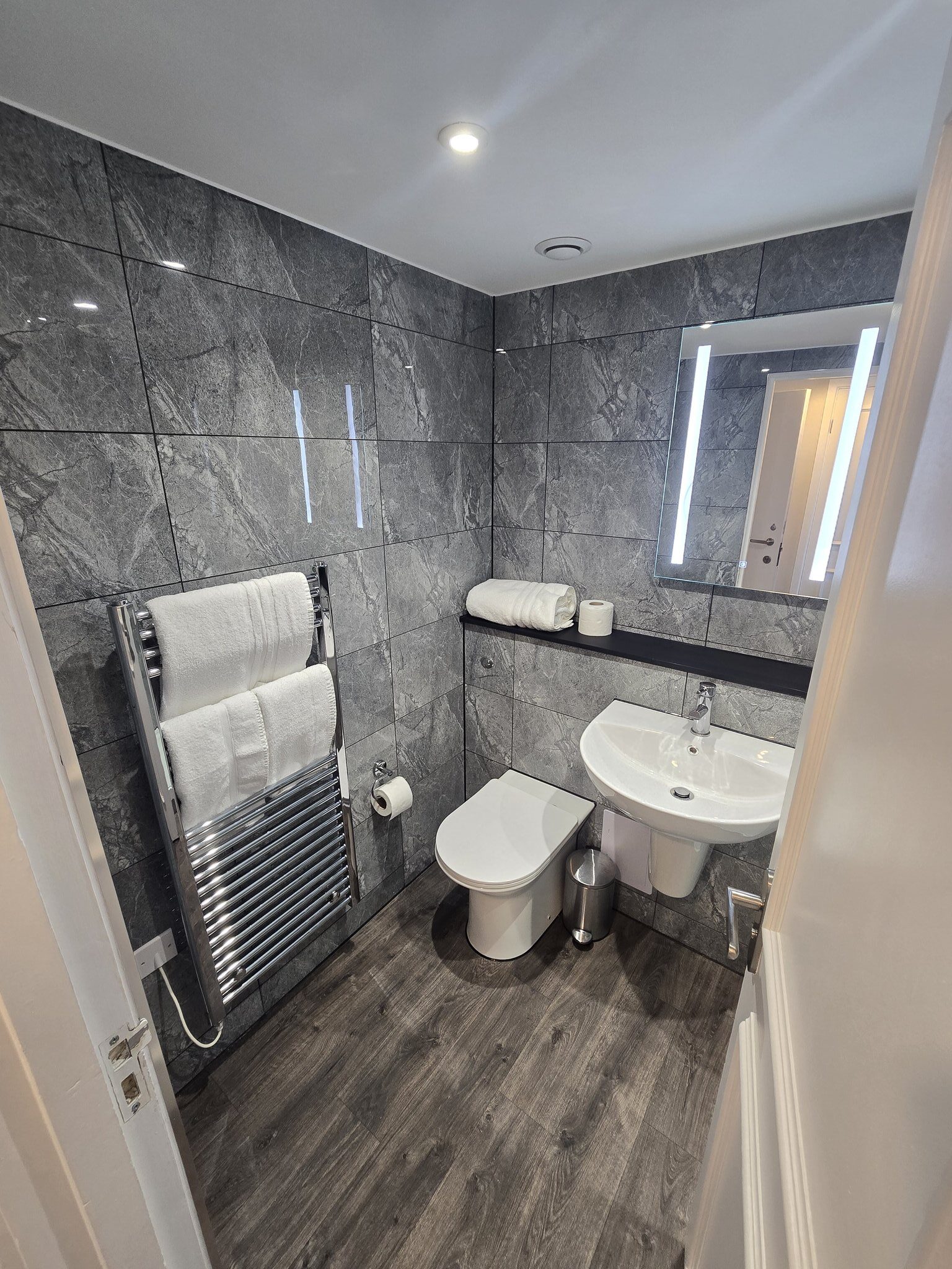 Superior_Family_bath_S