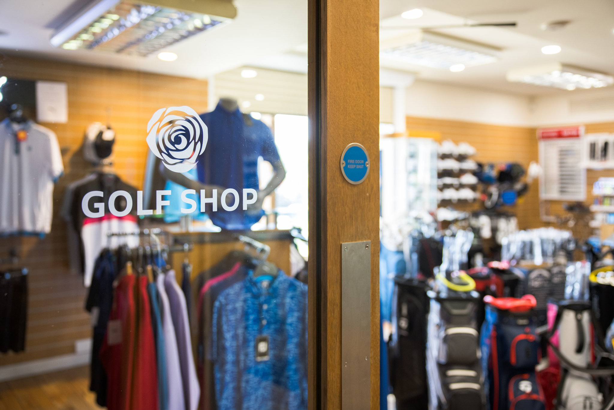 Golf_Shop_S