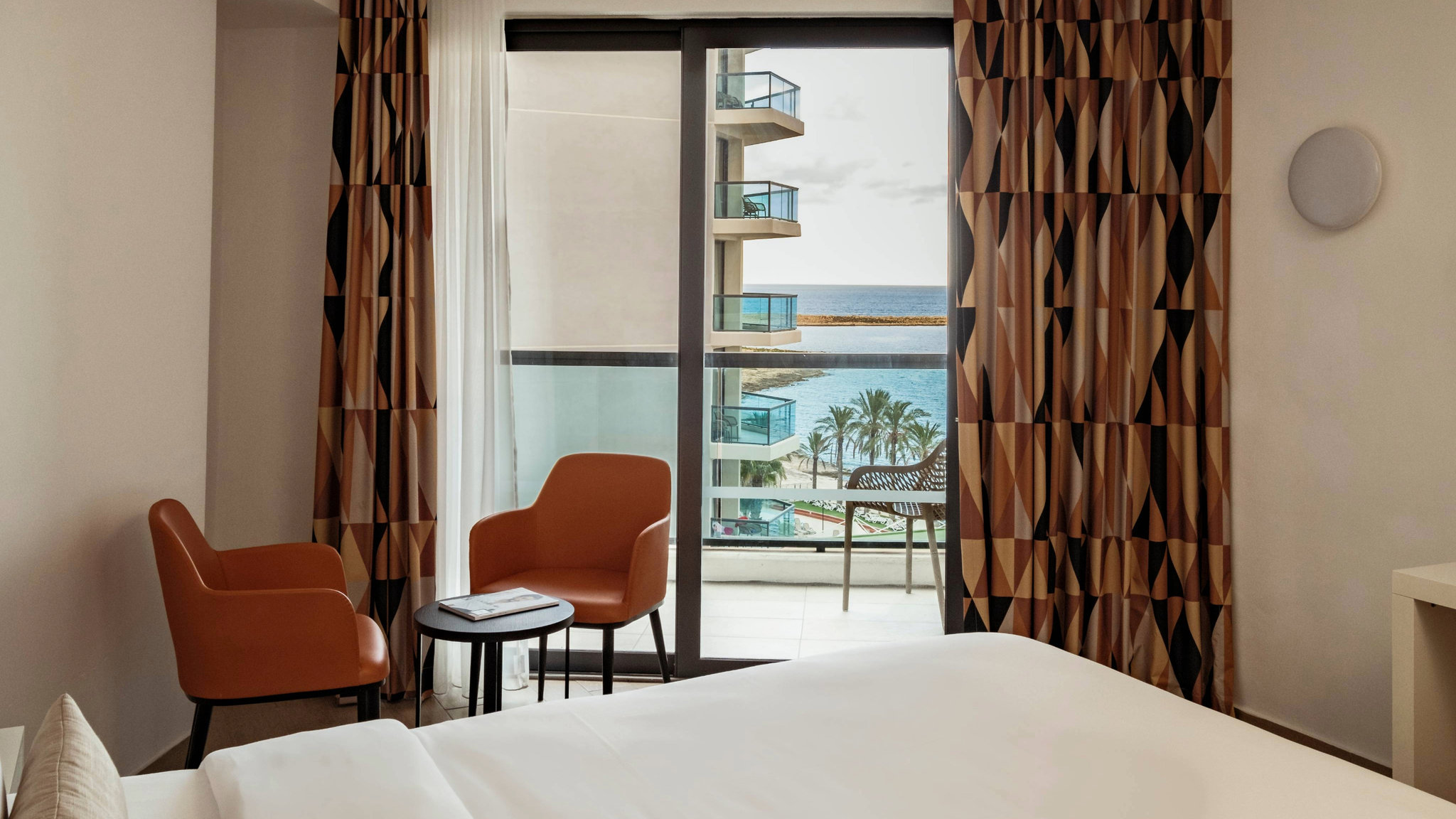 AX_ODYCY_-_Rooms_-_Comfort_Room_Partial_Sea_View_(1)_S