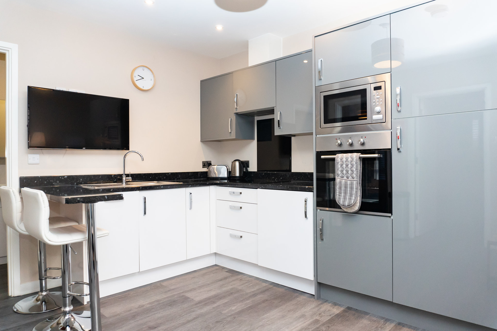 Two_Bed_Apartment4_S