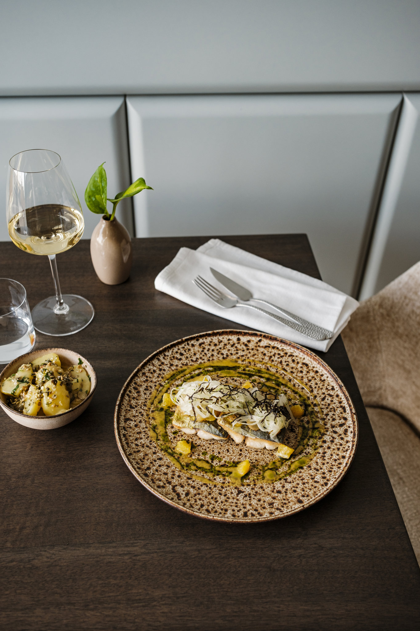 Vredala_Wellness_Hotel_-_Dining_-_The_Griffin_Brasserie_-_S