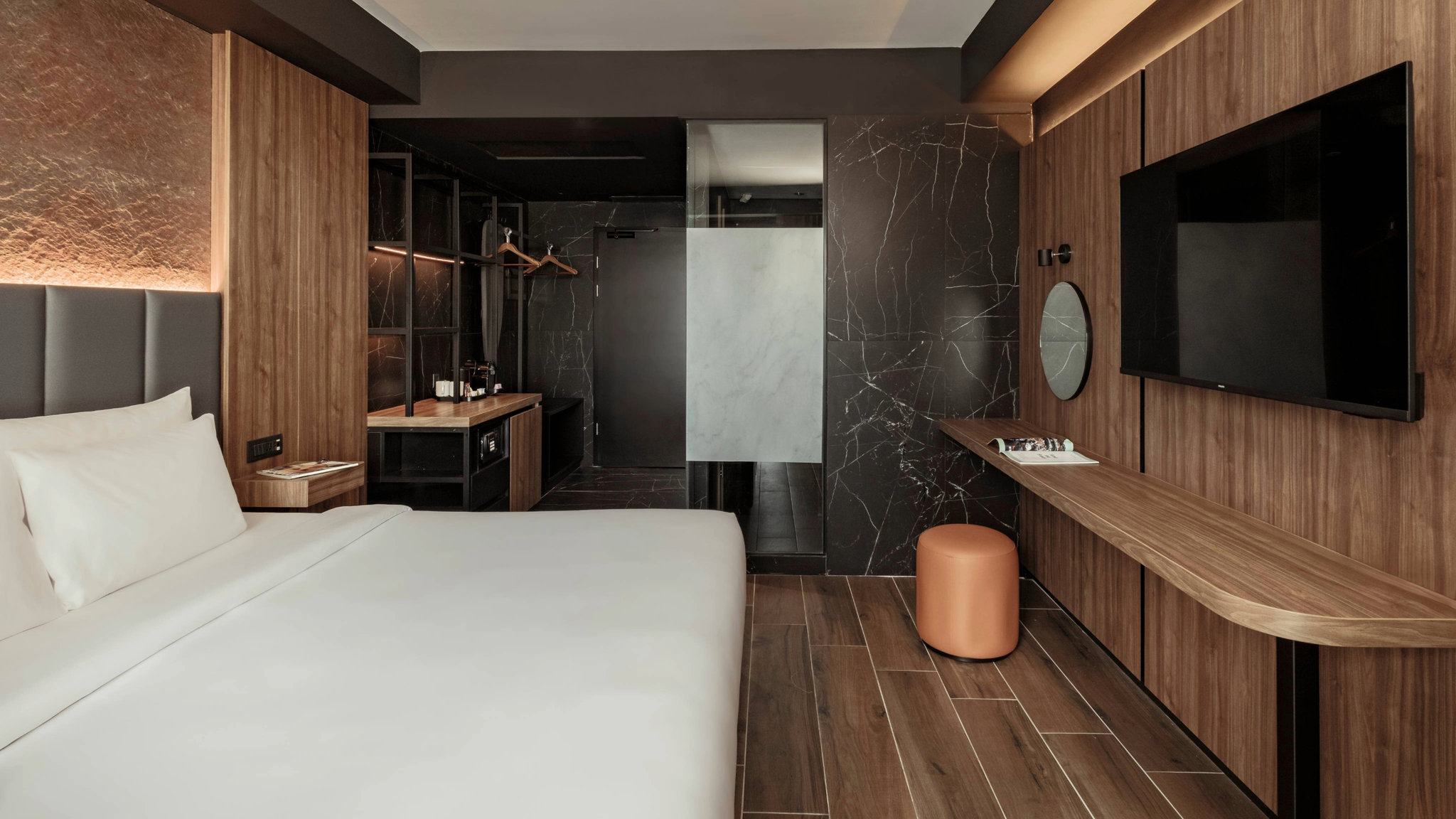 AX_ODYCY_-_Rooms_-_Deluxe_Quad_Room_Sea_View_(2)_S