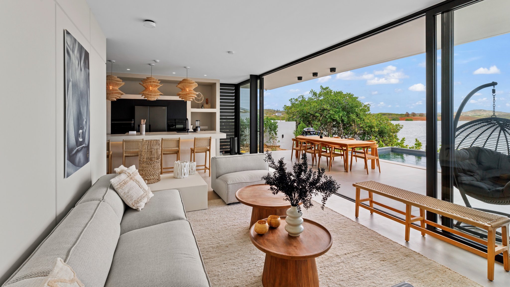 pwLl57XaUa2Nf5HuAcA6w_The_Wave_Living_Room_S