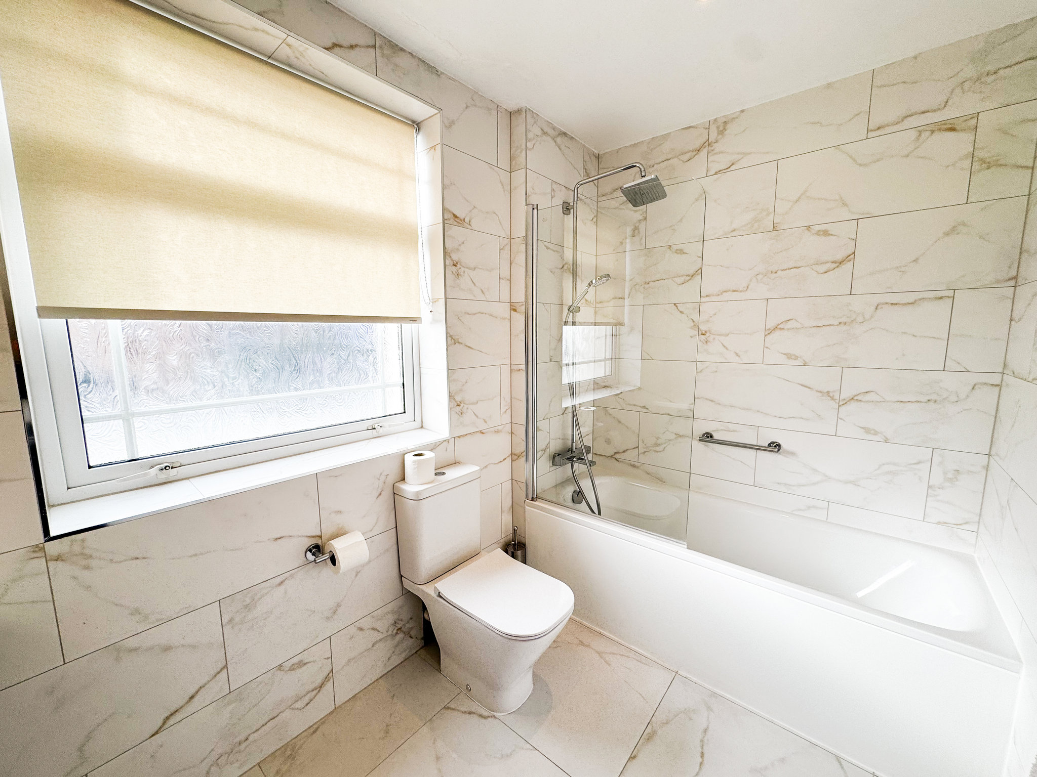 Superior_Sea_View_Family_Bathroom_S