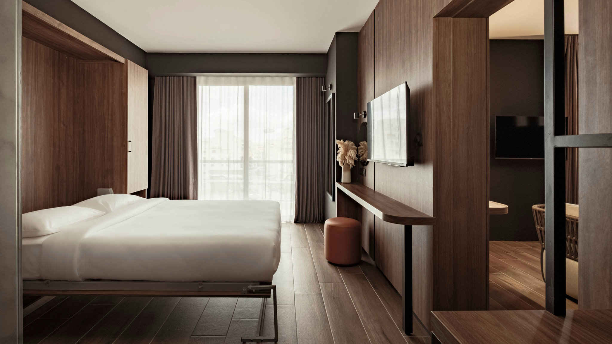 AX_ODYCY_-_Rooms_-_Deluxe_Family_Room_Land_View_(6)_S