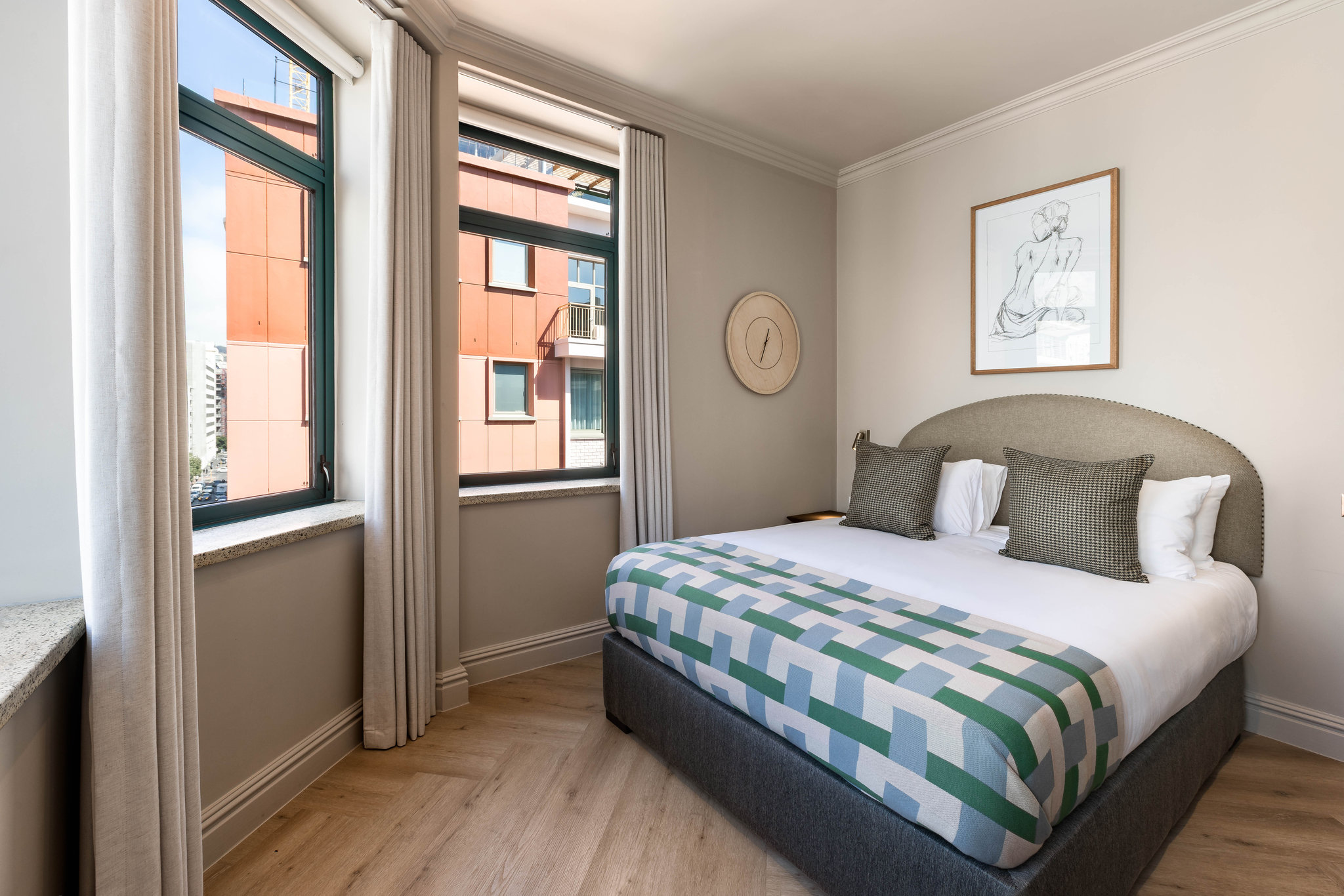 HH7WeNWJNECrqgJ7uEOCpA_1_Bed_Standard_(2)_S